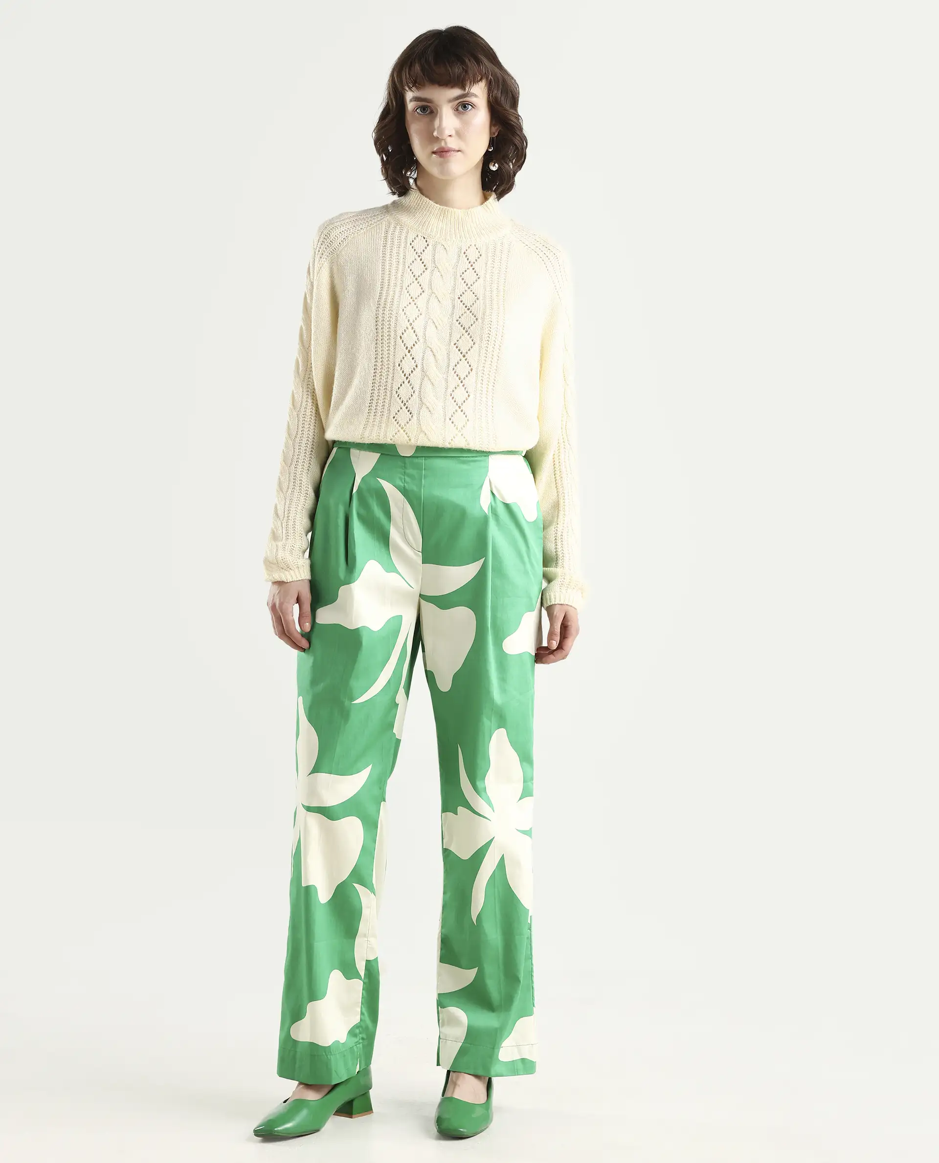 Rareism Women's Slag Green Cotton Floral Print Ankle Length Relaxed Fit Trouser - Image 3