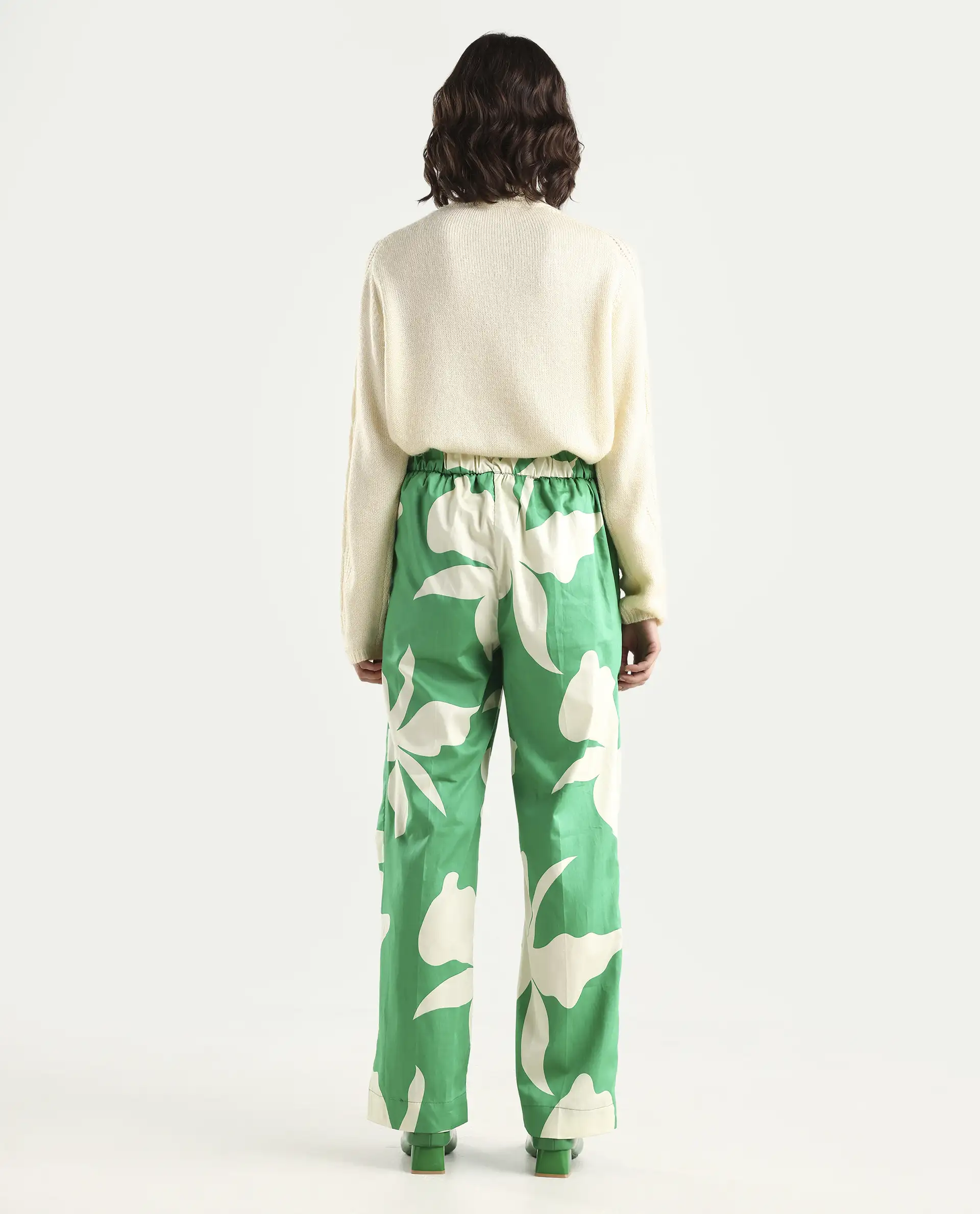 Rareism Women's Slag Green Cotton Floral Print Ankle Length Relaxed Fit Trouser - Image 7