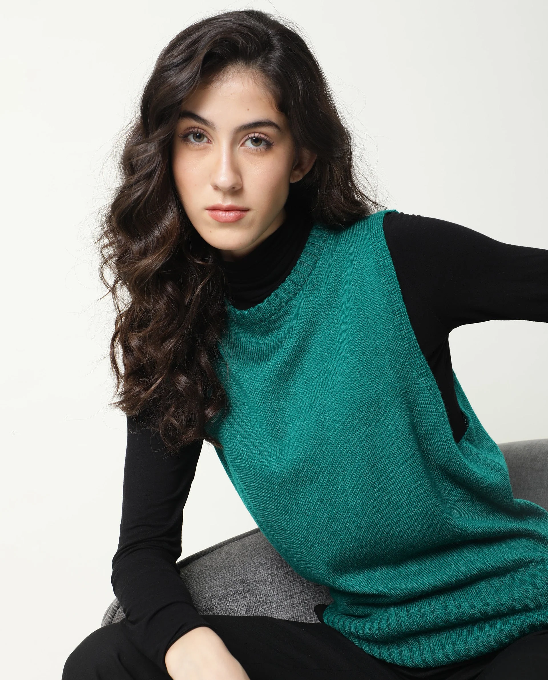 Rareism Women Sleek Green Sweater Sleeveless