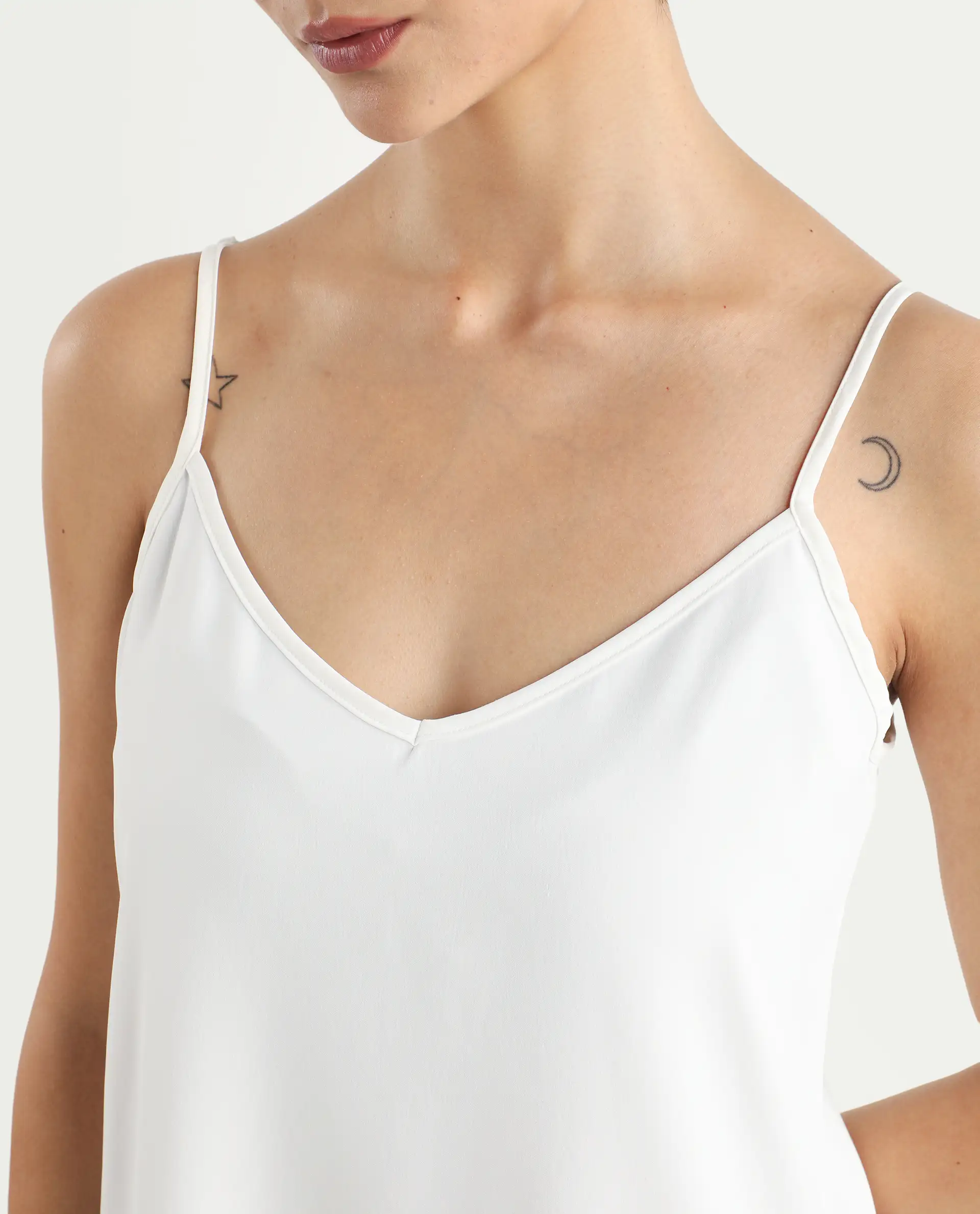 Rareism Women's Slipos Offwhite Polyester V-Neck Plain Shoulder Strap Knee Length Regular Fit Inner Wear - Image 4