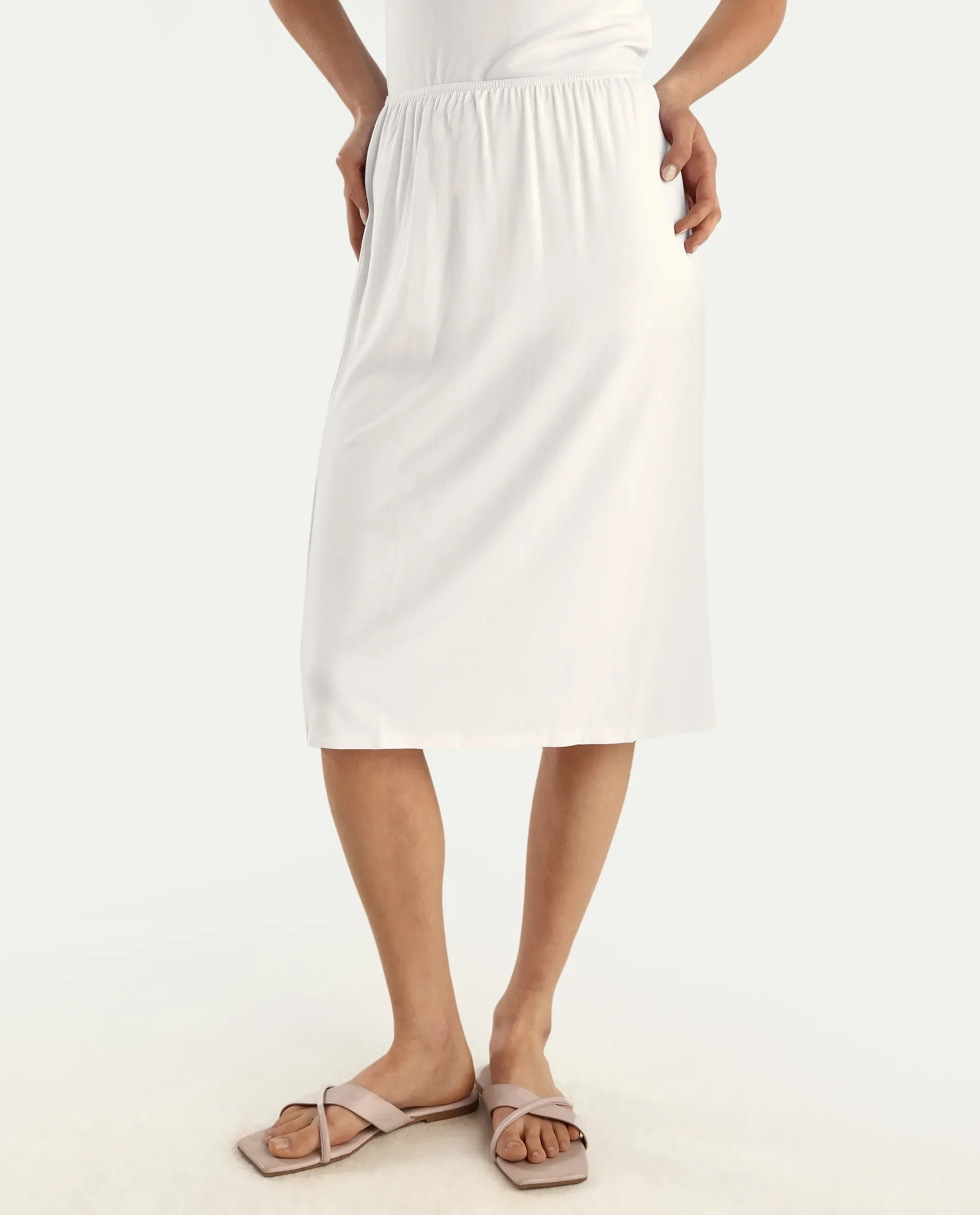 Rareism Women's Slippyaa White Shoulder Strap Plain Shoulder Strap Knee Length Straight Fit Inner Wear - Image 2
