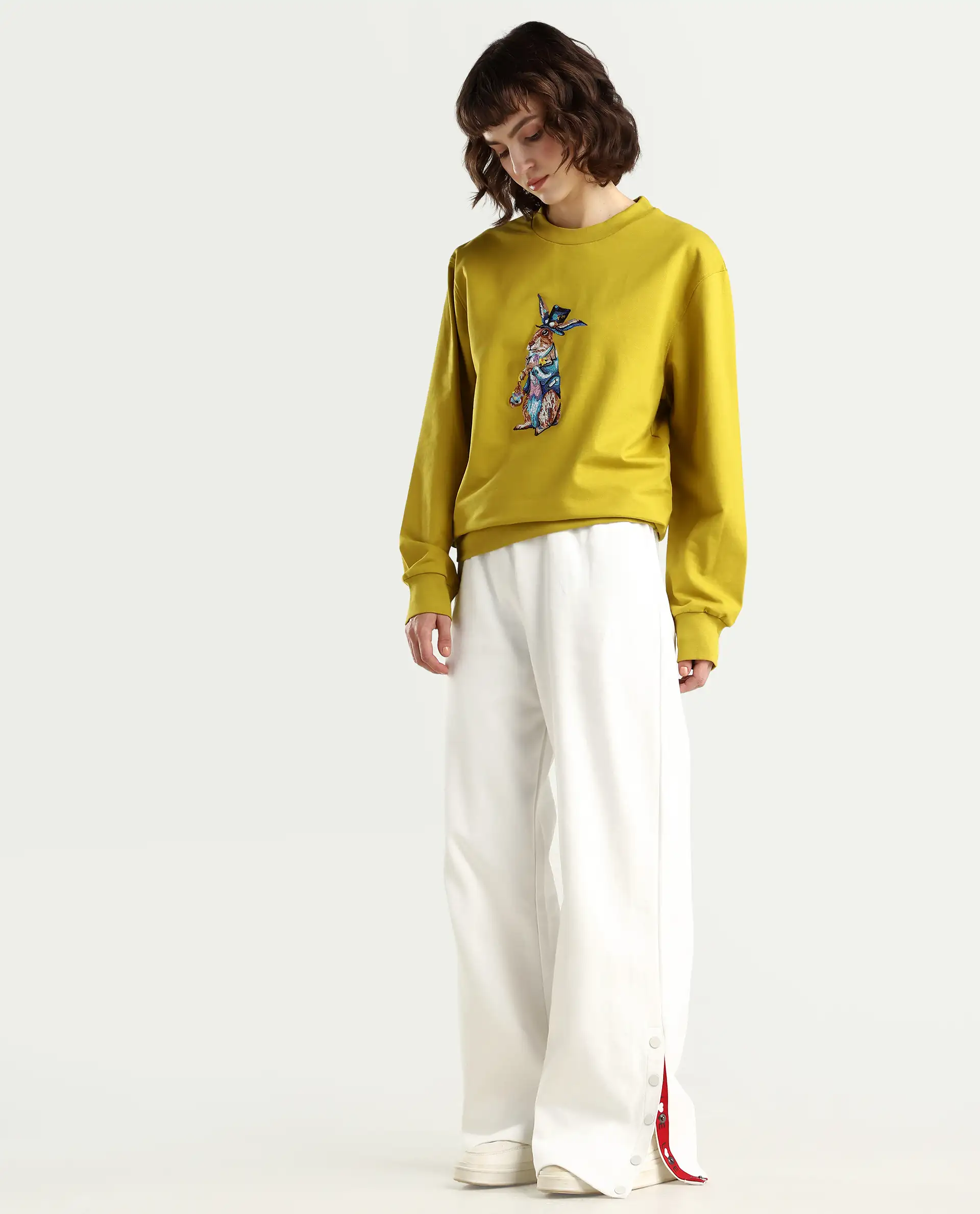 Rareism Women's Slite White Cotton Plain Ankle Length Wide Trouser - Image 3