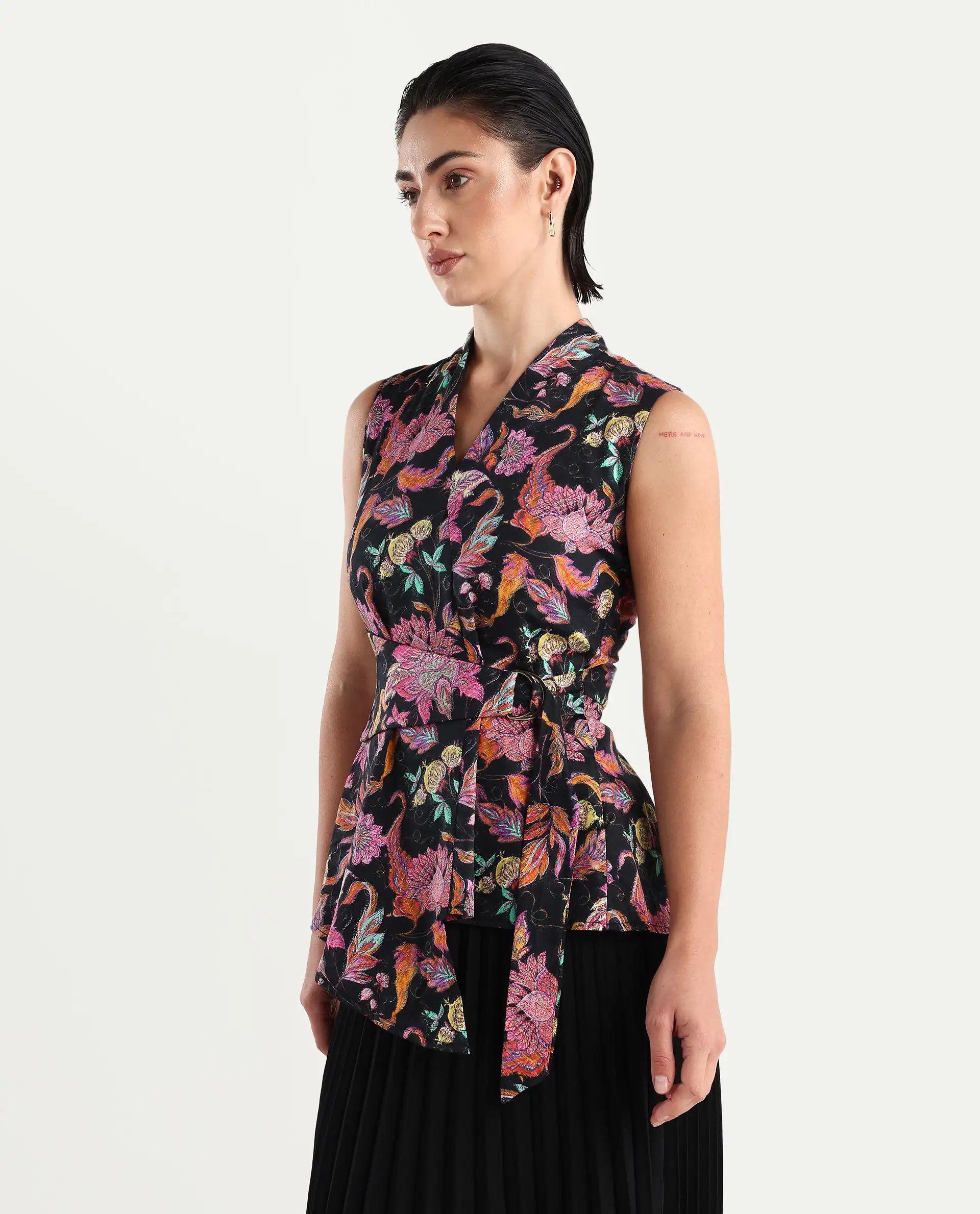 Rareism Women's Smitterg Dark Multi Cotton Blend Surplice Neck Abstract Print Sleeveless Regular Fit Top - Image 5
