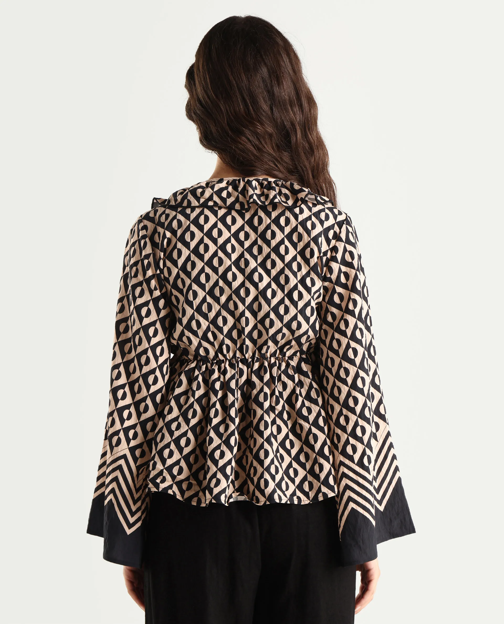 Rareism Women's Smor Black Viscose Blend Sweetheart Neck Geometric Print Bell Sleeve Regular Fit Top - Image 8
