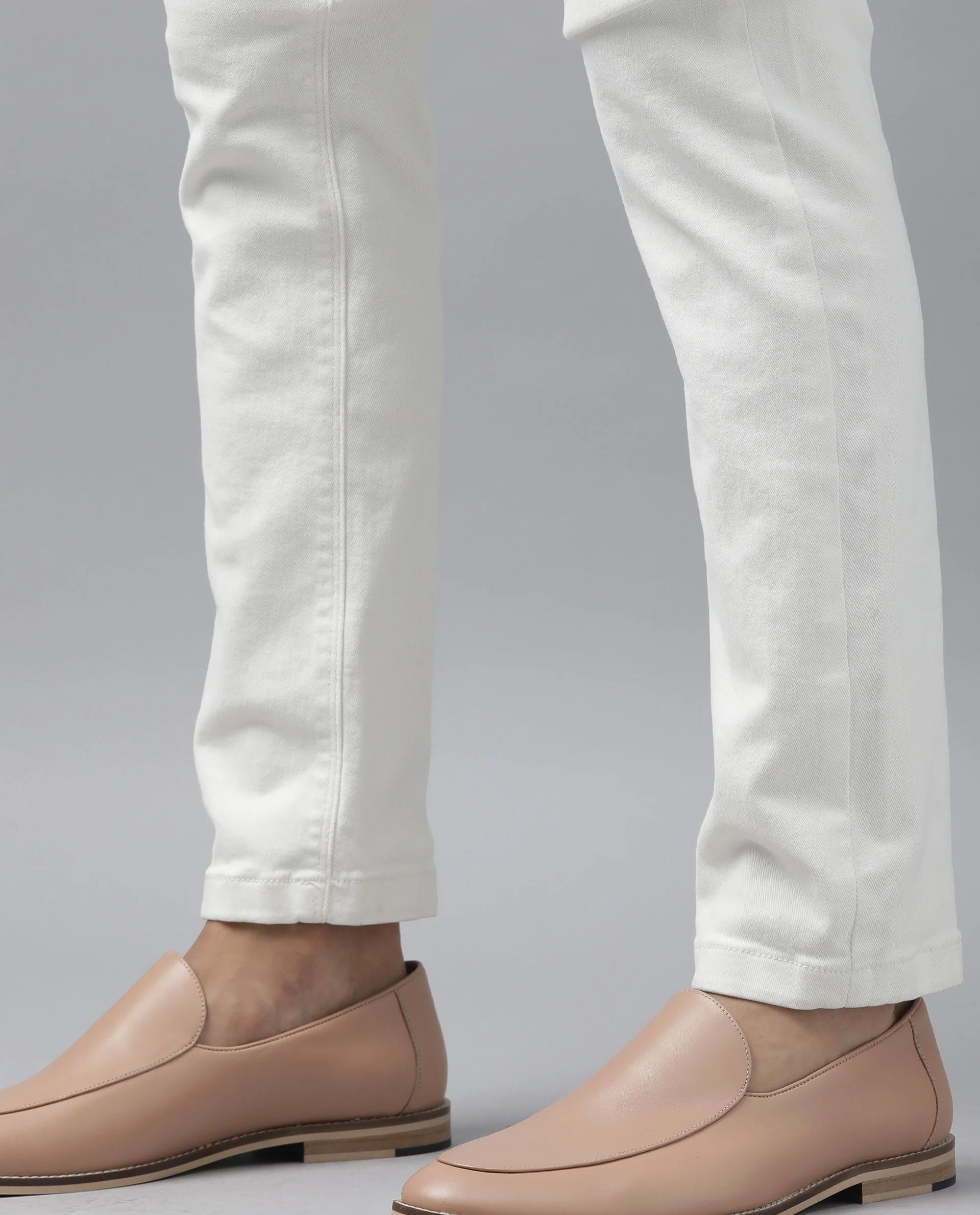 Rare Rabbit Men's Snow White Cotton Plain Morris Regular Fit Jeans - Image 3