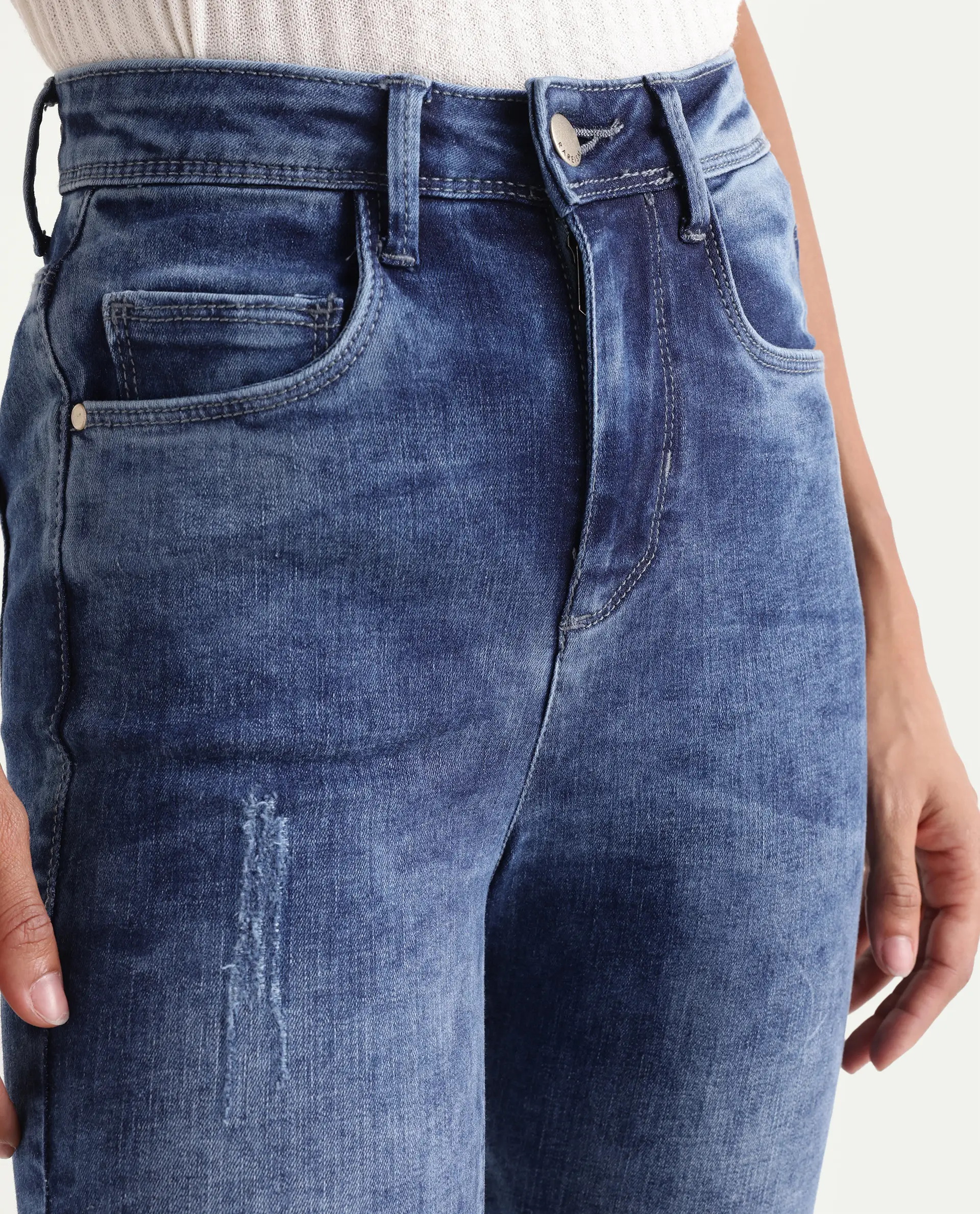 Rareism Women's Snowtail Blue Cotton Blend Plain Ankle Length Slim Fit Jeans - Image 3