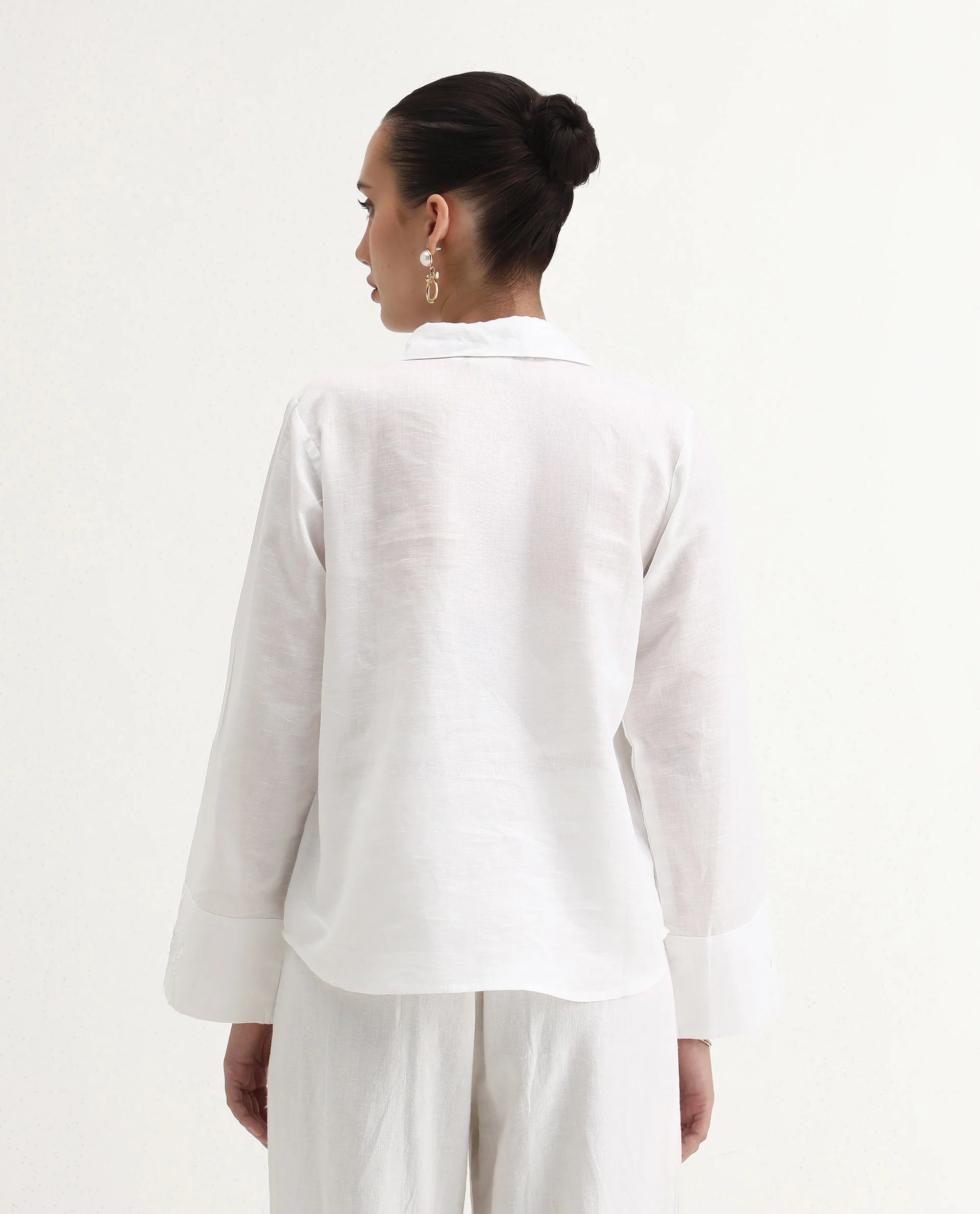 Rareism Women's Sofian White Cotton Blend Spread Collar Plain Bell Sleeve Relaxed Fit Top - Image 7