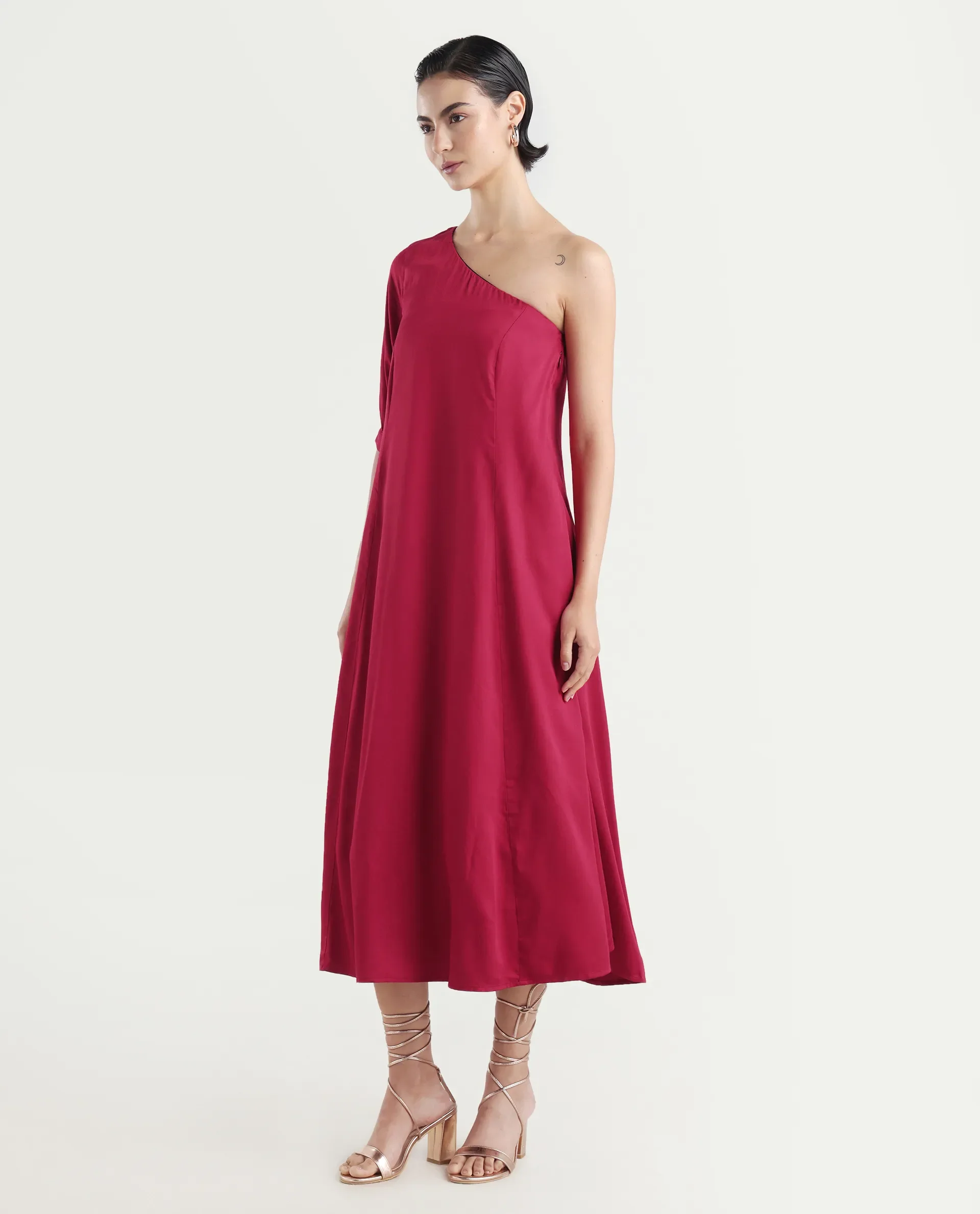 Rareism Women's Somalia Red Viscose One Shoulder Plain One Shoulder Maxi A-Line Dress - Image 5