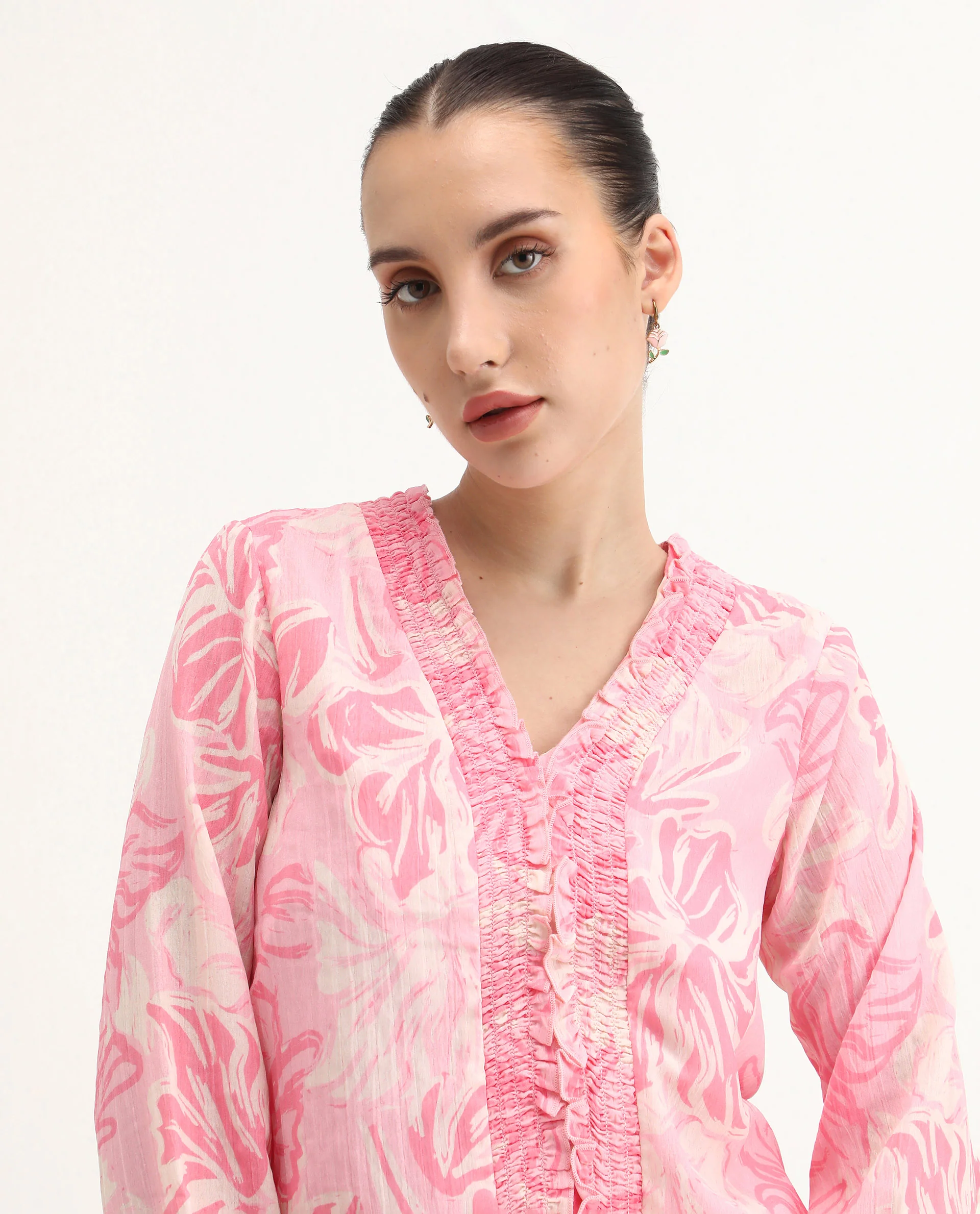 Rareism Women's Sombo Pink Polyester V-Neck Floral Print Bishop Sleeve Regular Fit Top - Image 5