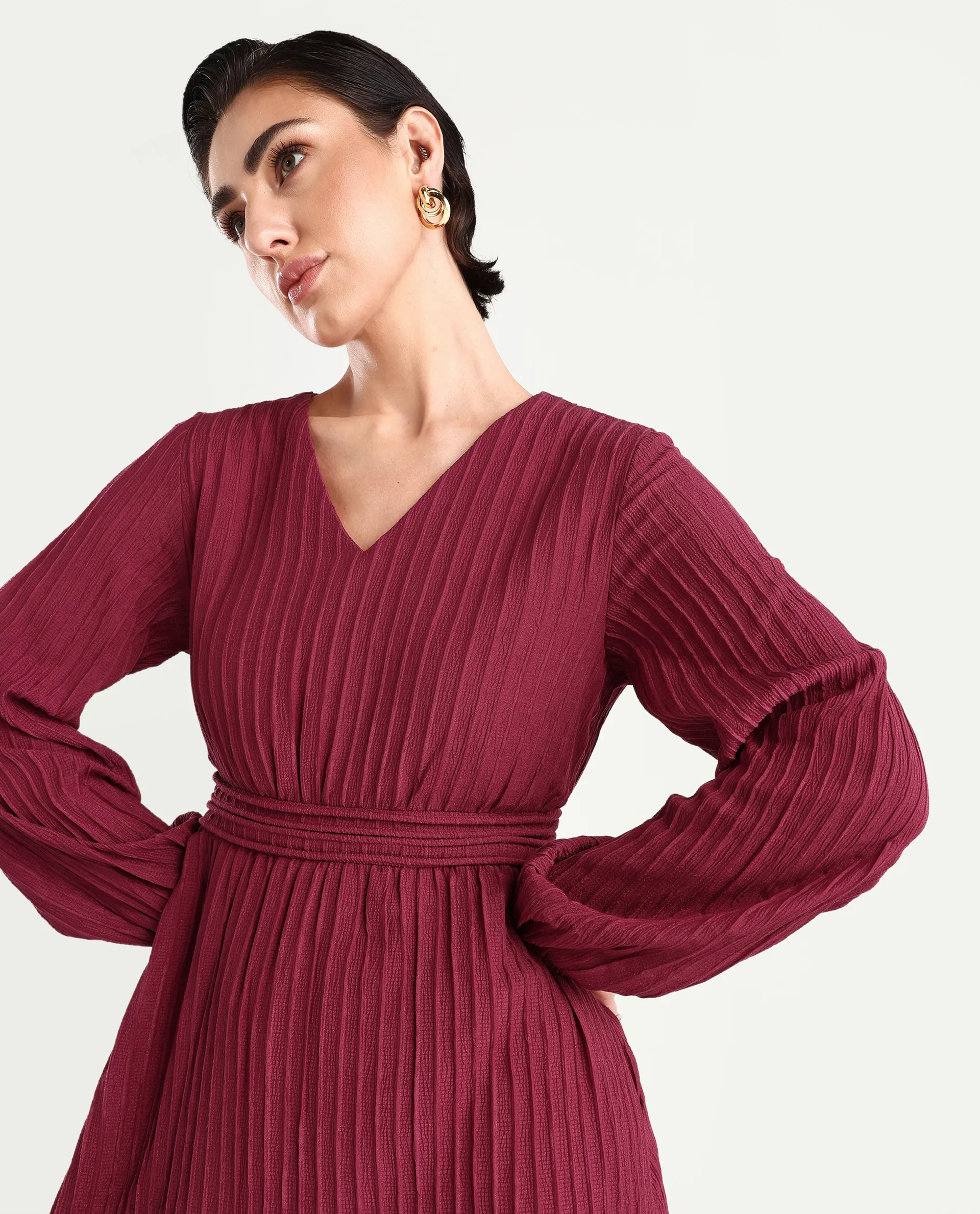Rareism Women's Somiki Dark Red Polyester Blend V-Neck Plain Bishop Sleeve Midi Flared Dress - Image 4