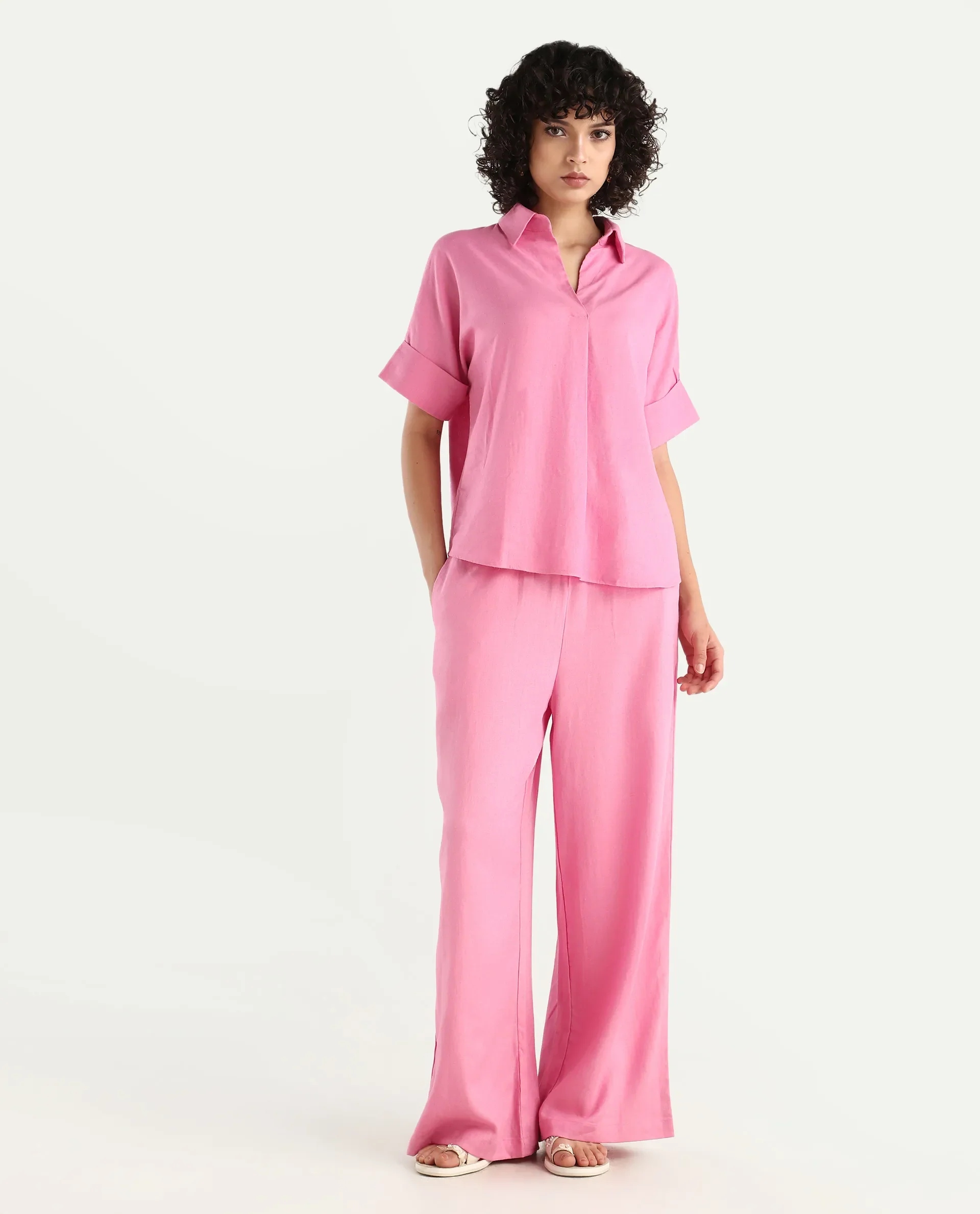 Rareism Women's Somkar B Pink Viscose Blend Plain Ankle Length Straight Fit Trouser - Image 3