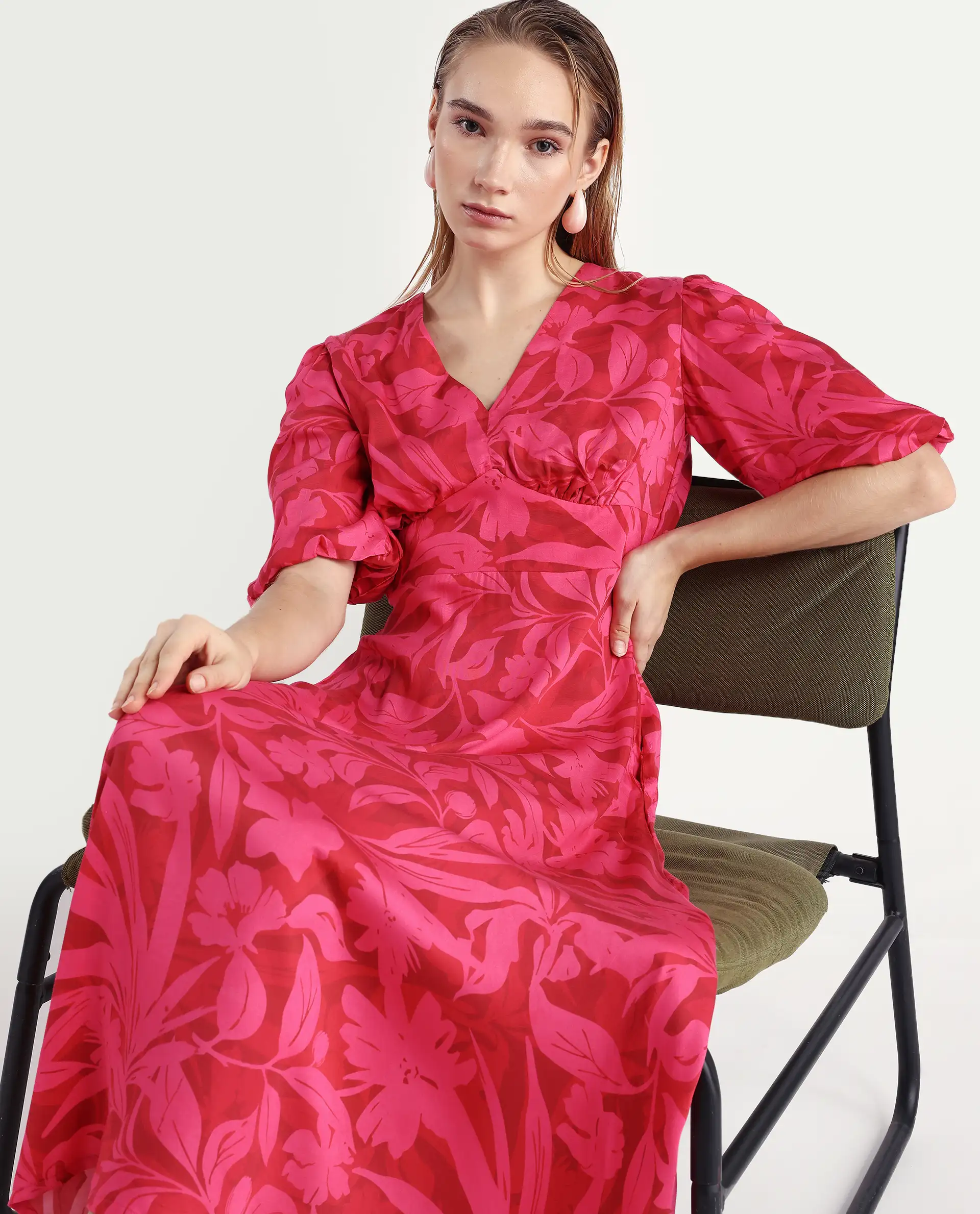 Rareism Women's Somkin Pink Modal V-Neck Floral Print Balloon Sleeve Midi A-Line Dress - Image 2