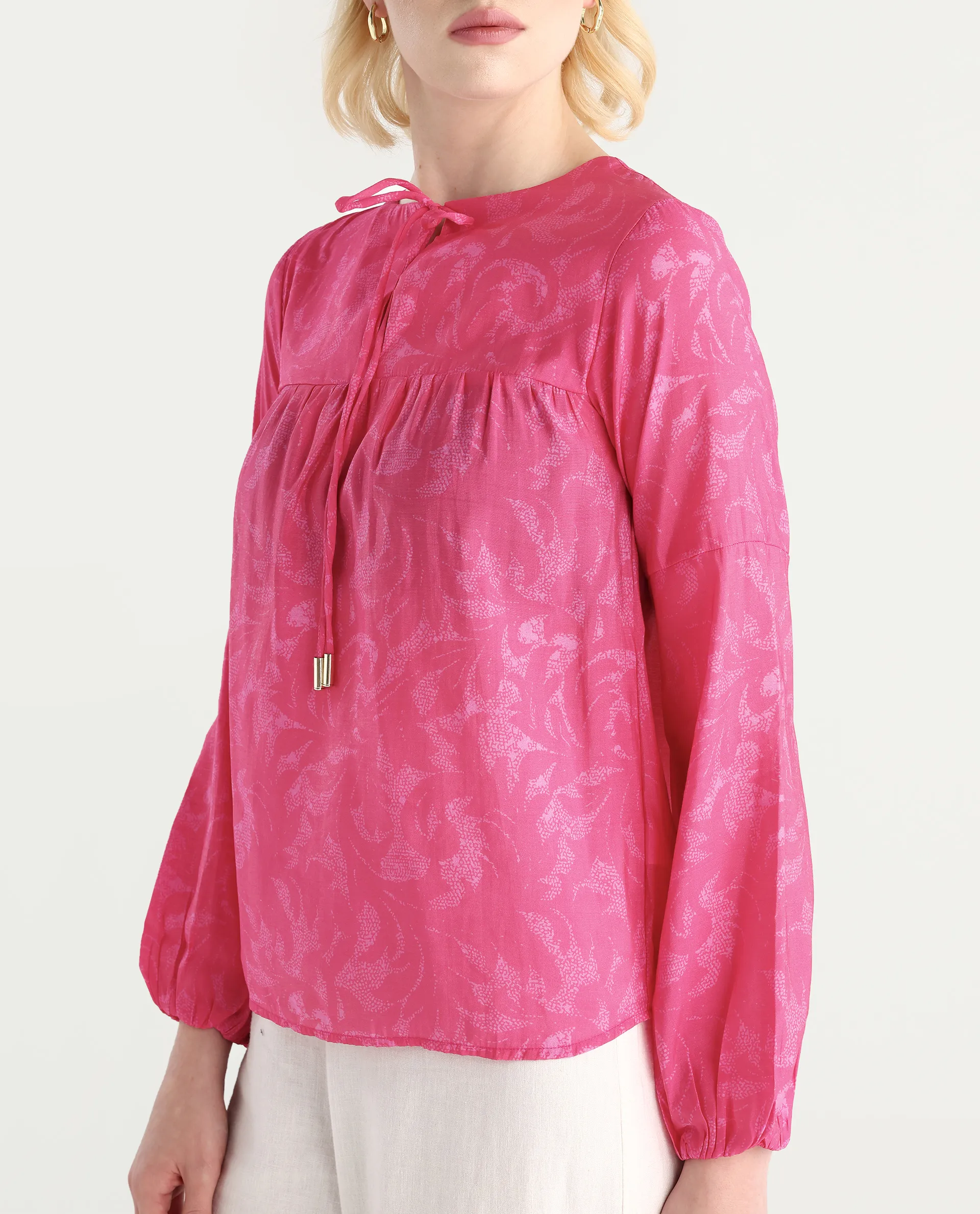 Rareism Women's Somlin Flouroscent Pink Viscose Blend Tie-Up Neck Abstract Print Lantern Sleeve Regular Fit Top - Image 4