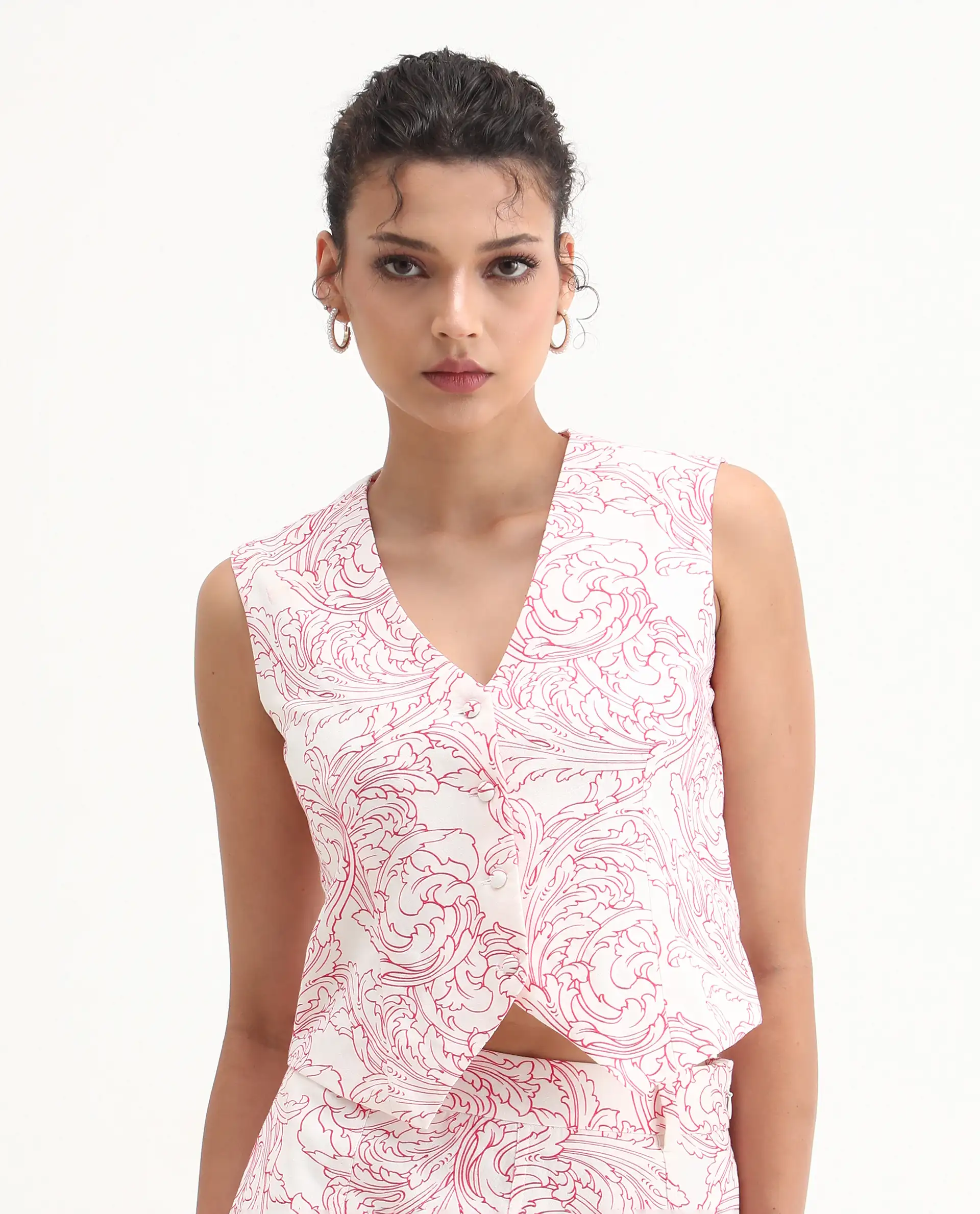 Rareism Women's Somnos T White Cotton V-Neck Abstract Print Sleeveless Regular Fit Top - Image 4