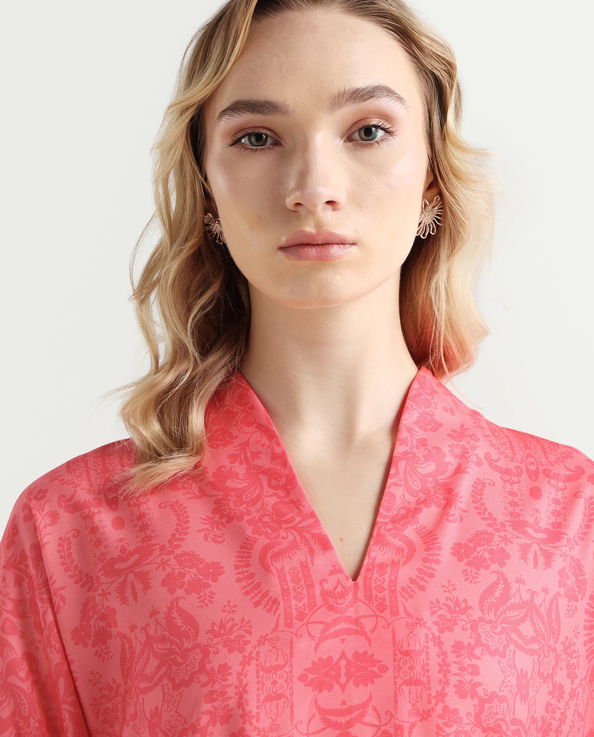 Rareism Women's Somquil Pink Polyester V-Neck Abstract Print Puff Sleeves Regular Fit Top - Image 5