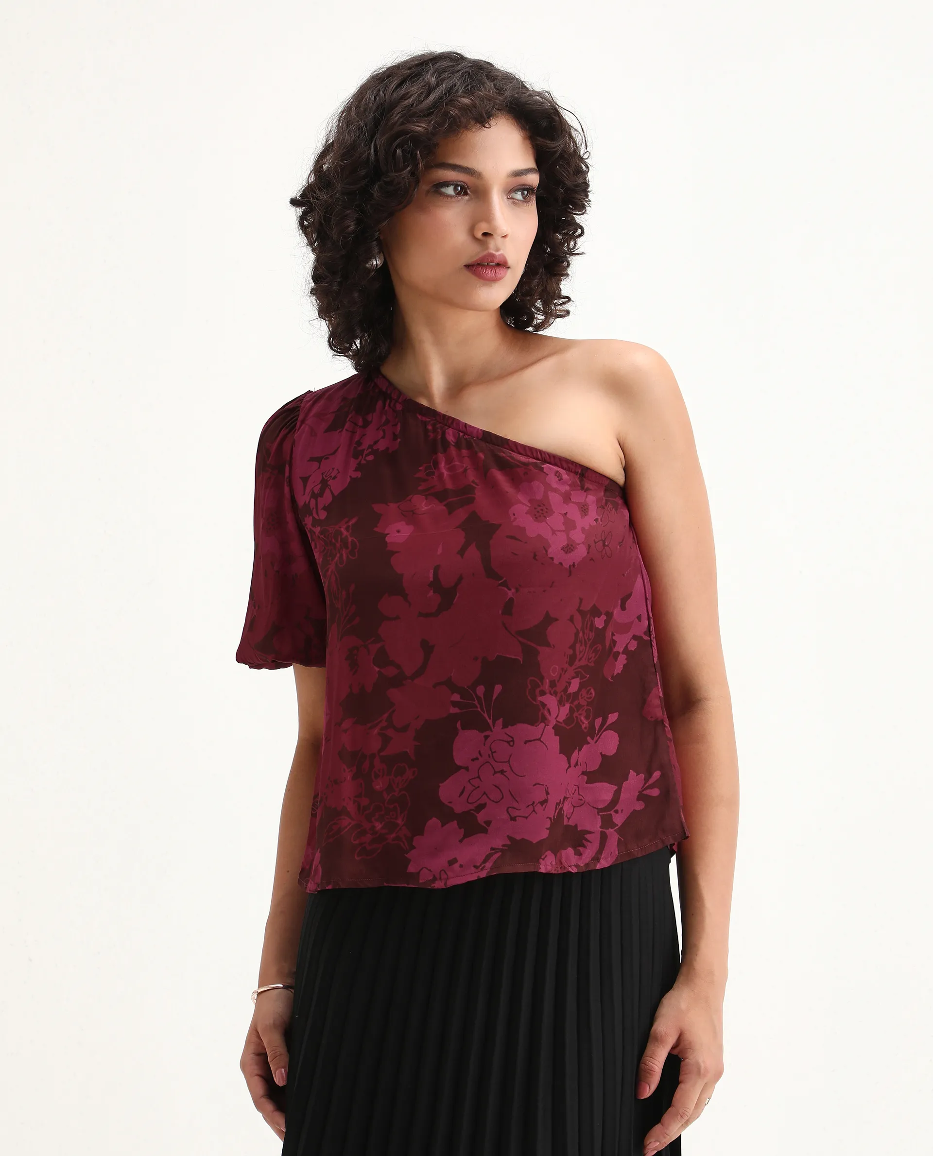 Rareism Women's Somray Red Polyester One Shoulder Floral Print One Shoulder Regular Fit Top - Image 4