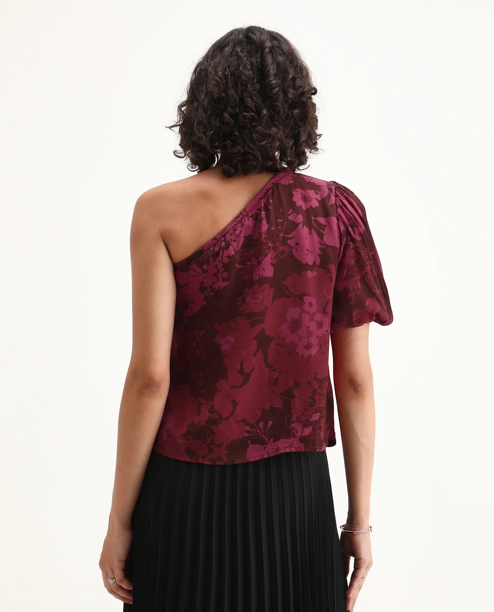 Rareism Women's Somray Red Polyester One Shoulder Floral Print One Shoulder Regular Fit Top - Image 5