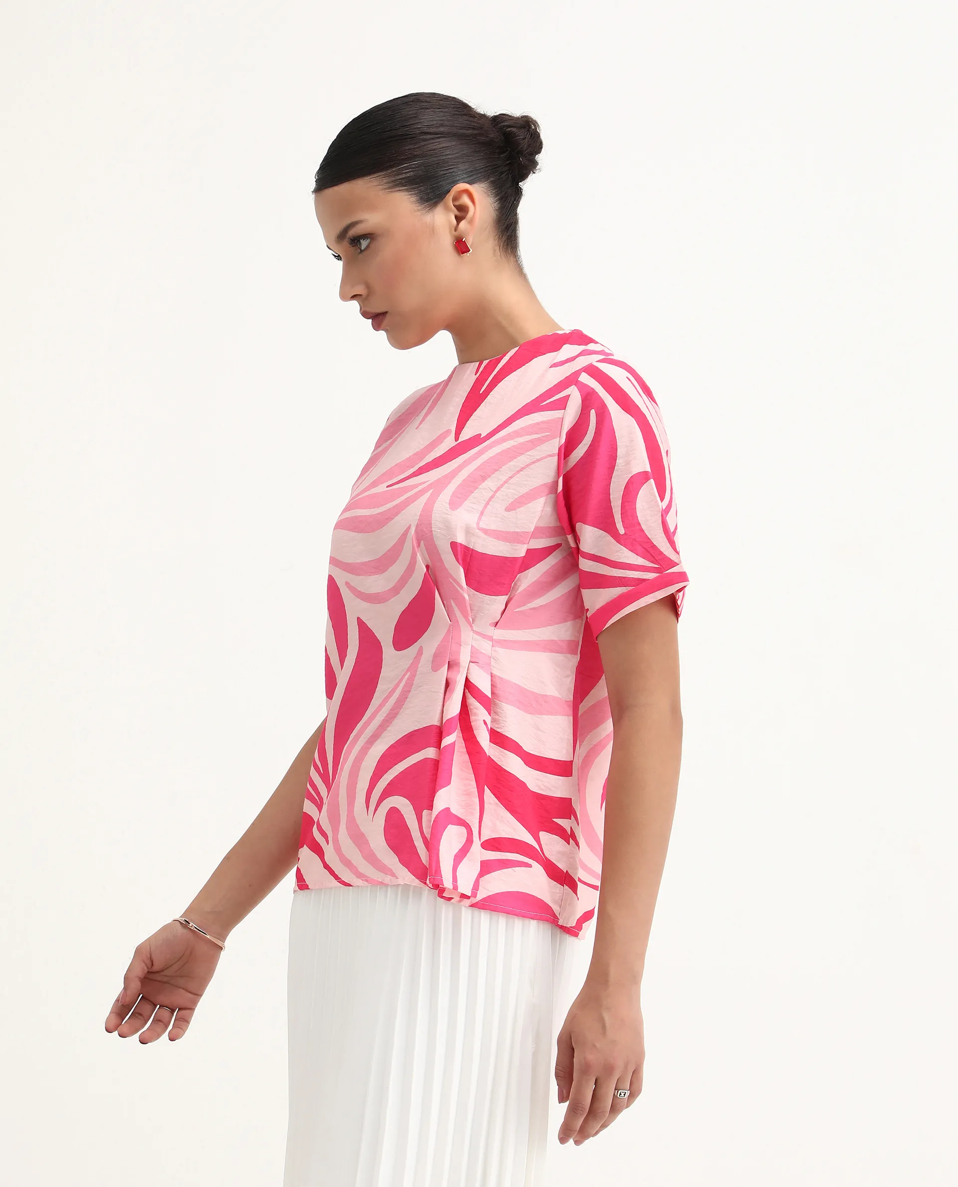 Rareism Women's Somtij Pink Viscose Blend Round Neck Abstract Print Regular Fit Top - Image 6