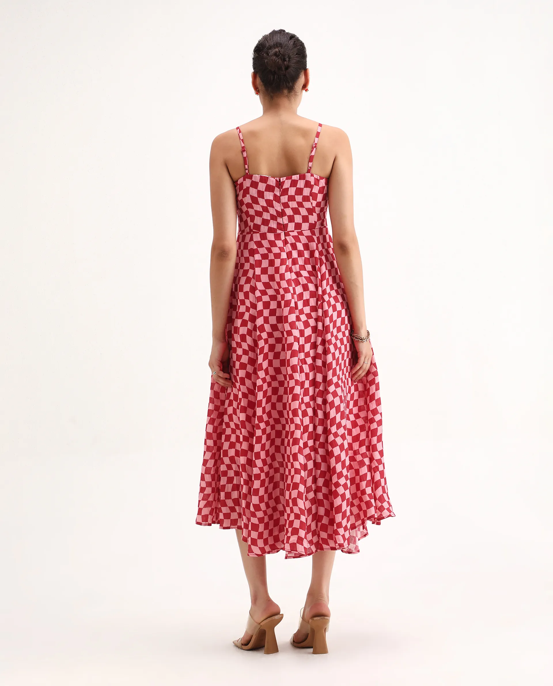 Rareism Women's Somtu Pink Polyester Shoulder Strap Geometric Print Shoulder Strap Midi Fit And Flare Dress - Image 6