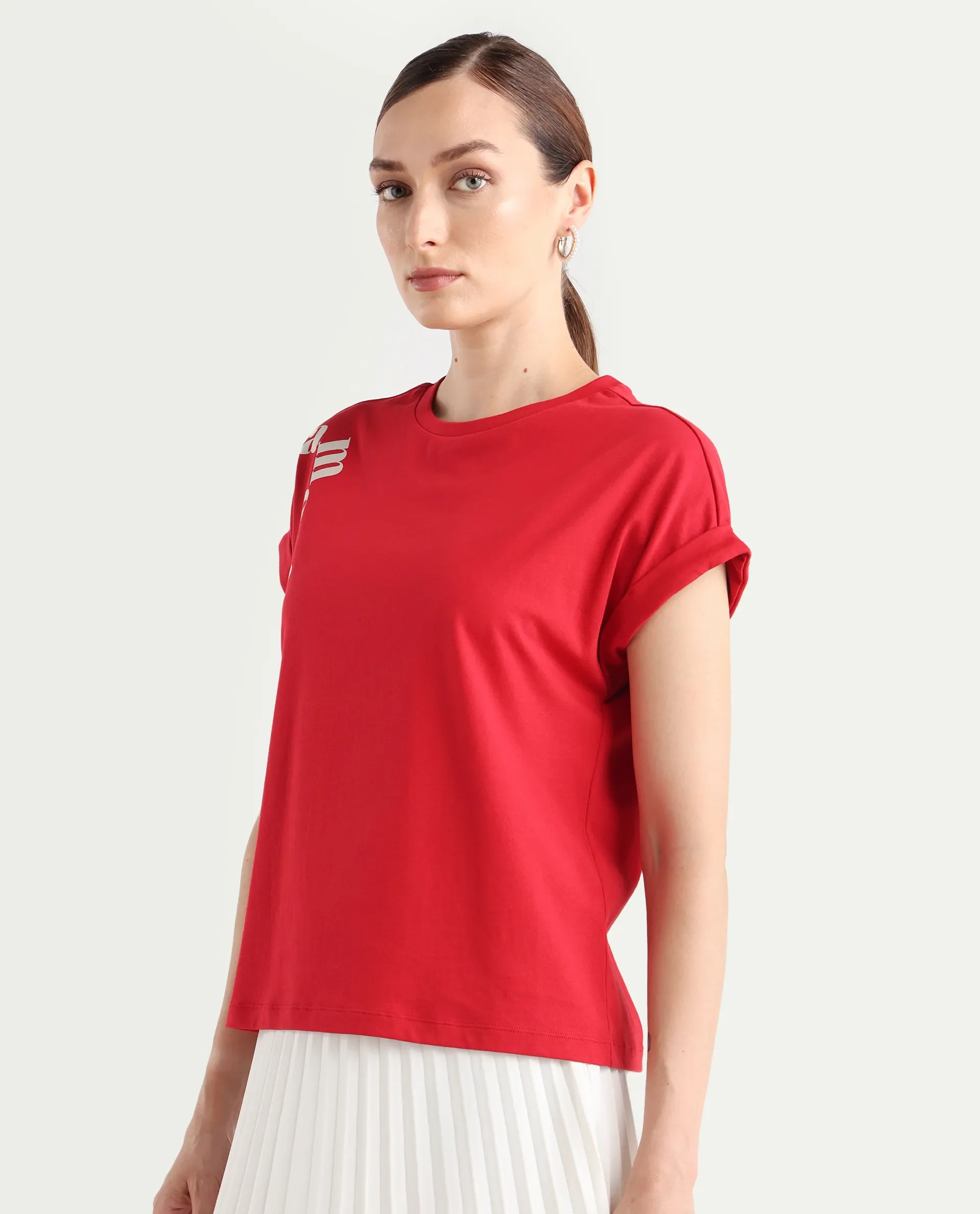 Rareism Women's Somvet-R Red Cotton Regular Graphic Print T-Shirt - Image 6