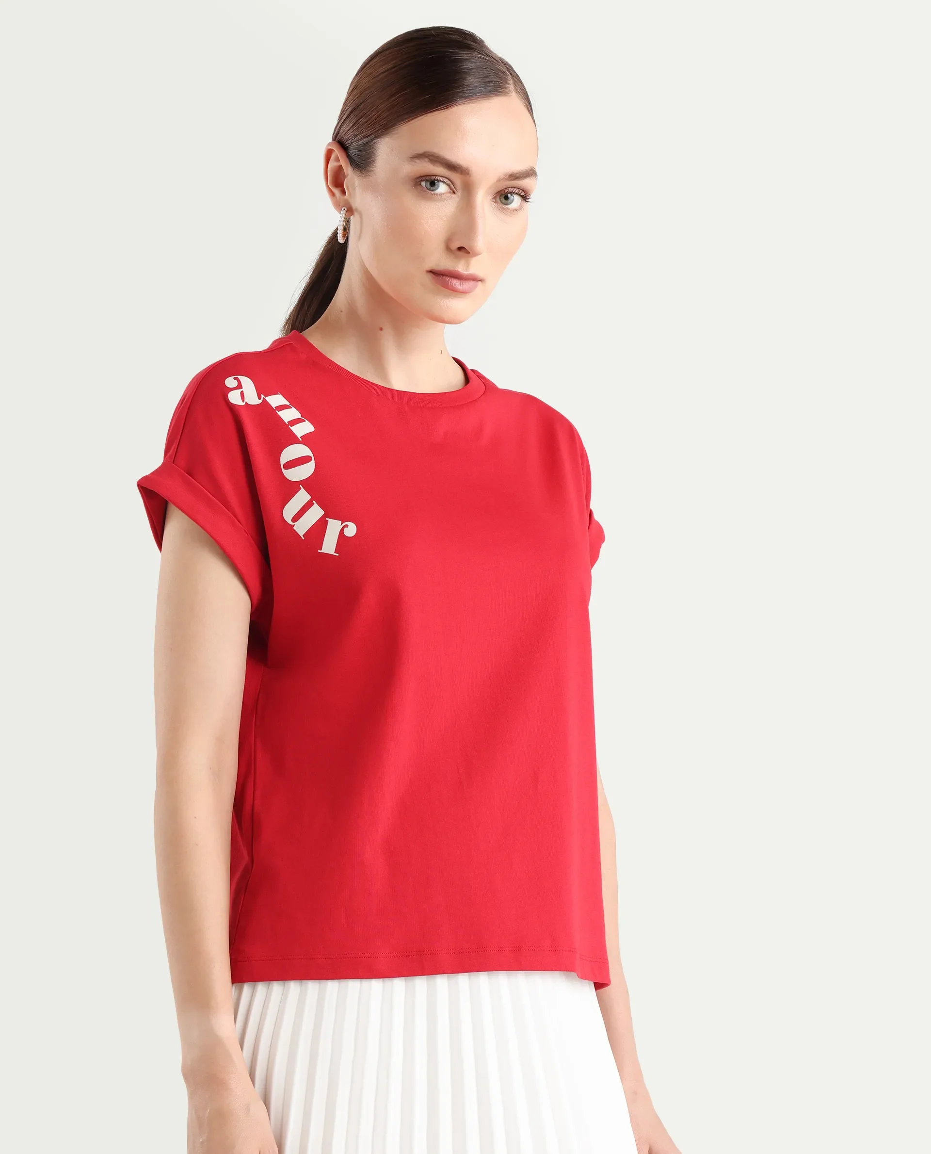 Rareism Women's Somvet-R Red Cotton Regular Graphic Print T-Shirt - Image 7