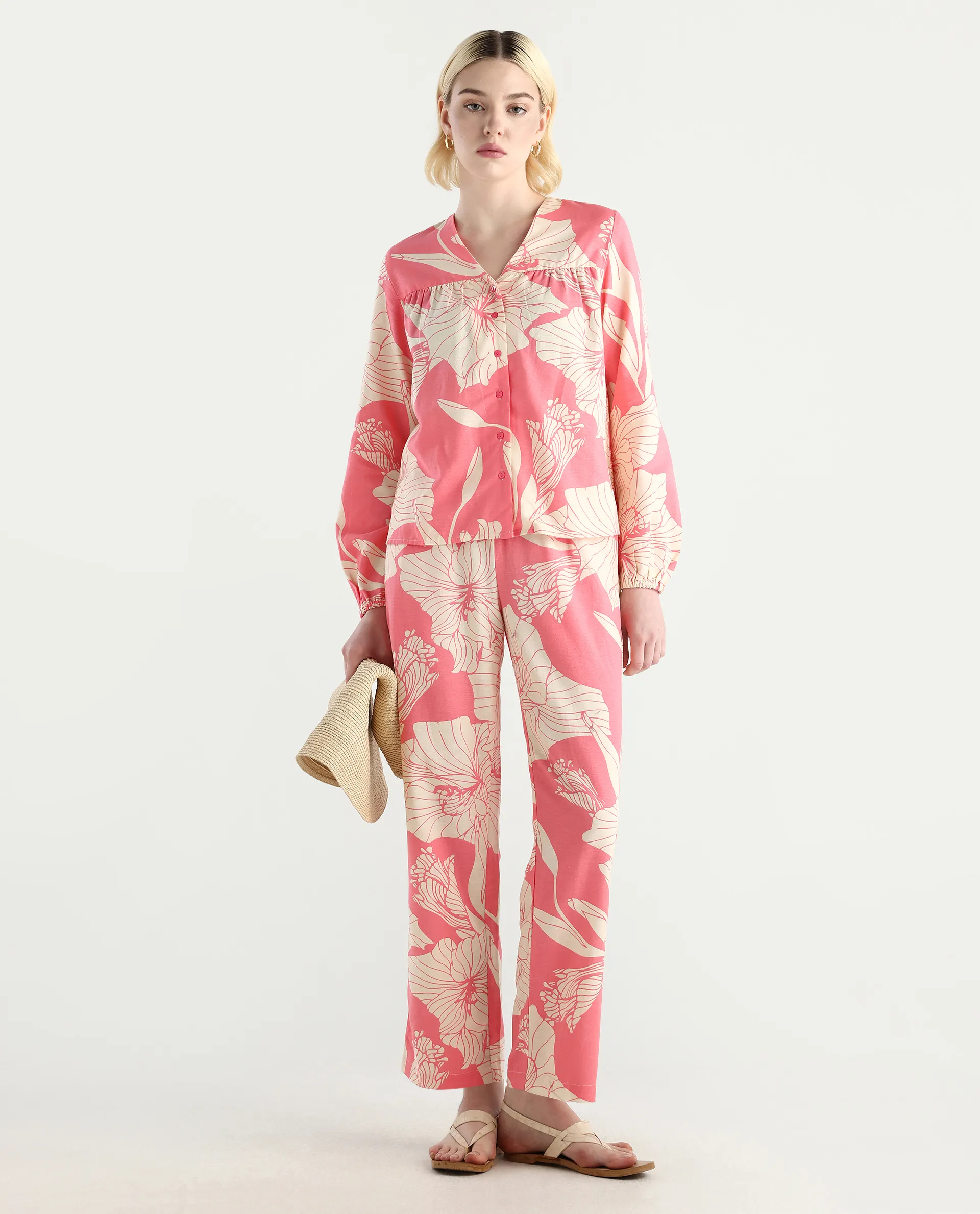 Rareism Women's Somyan T Pink Rayon Blend V-Neck Floral Print Regular Fit Top - Image 2