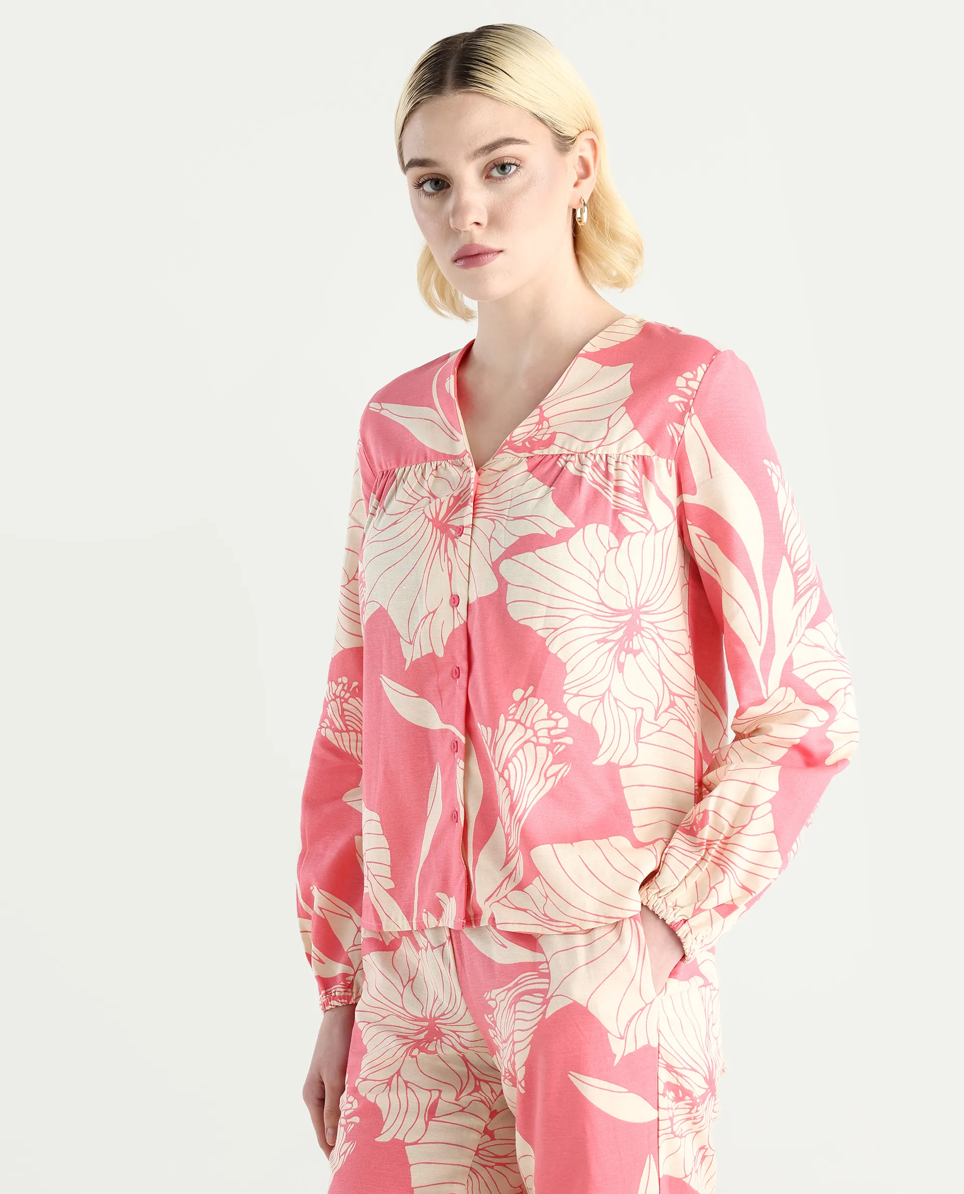 Rareism Women's Somyan T Pink Rayon Blend V-Neck Floral Print Regular Fit Top - Image 5