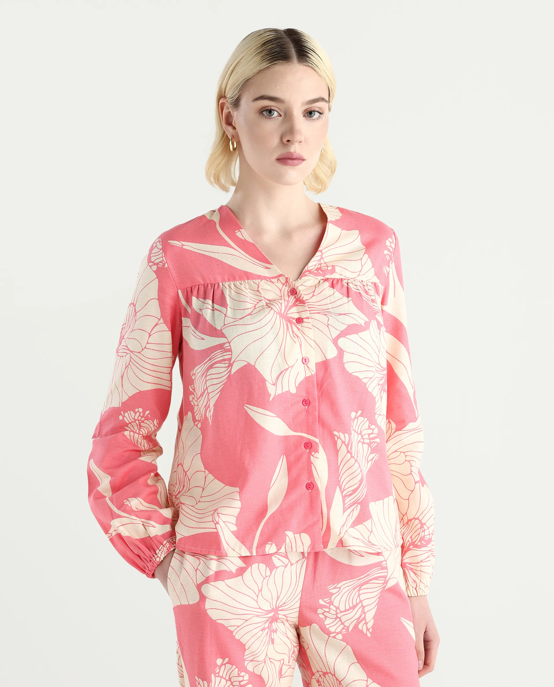 Rareism Women's Somyan T Pink Rayon Blend V-Neck Floral Print Regular Fit Top - Image 6