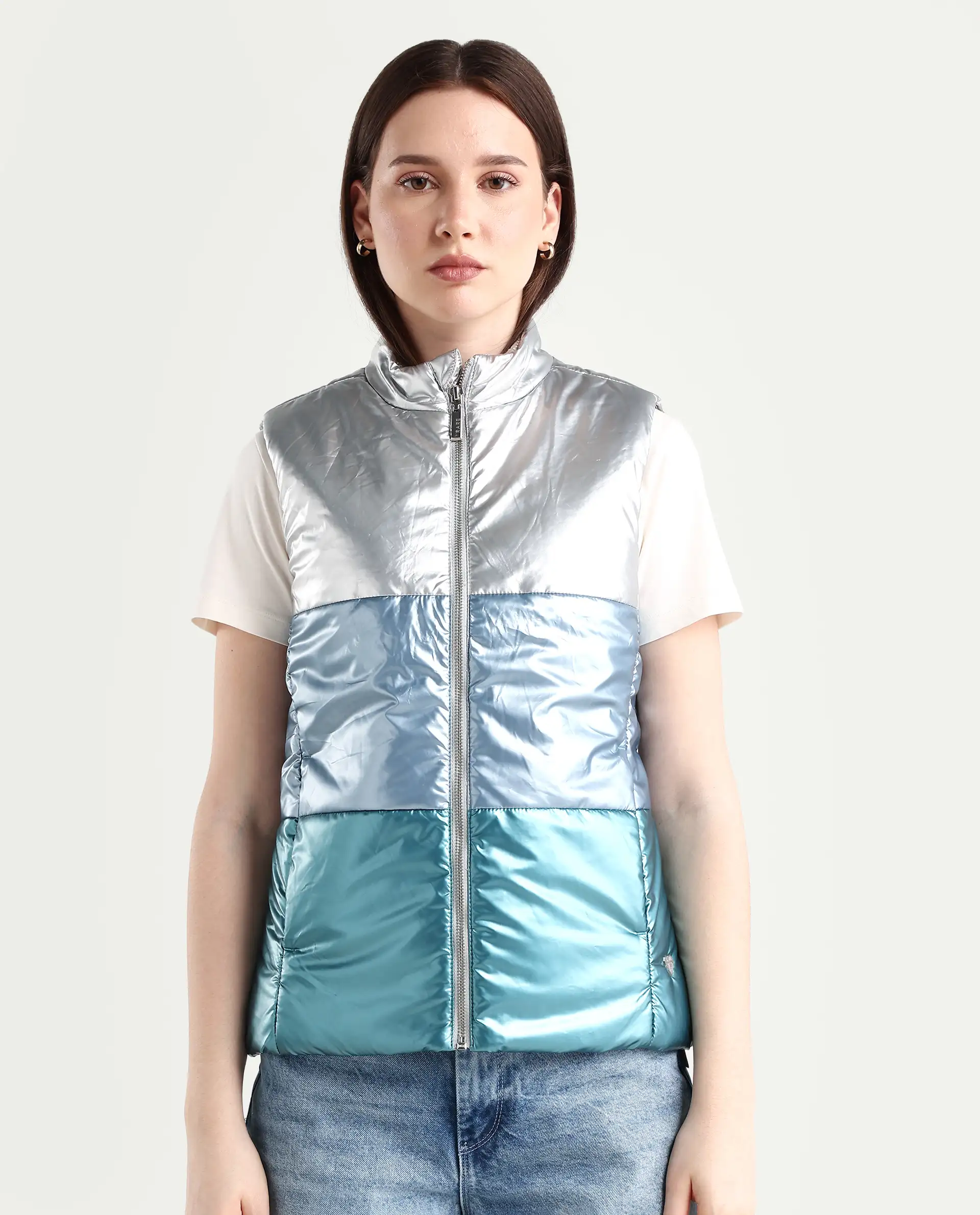 Rareism Women's Sophia Silver Polyester High Neck Color Block Sleeveless Regular Fit Jacket - Image 3