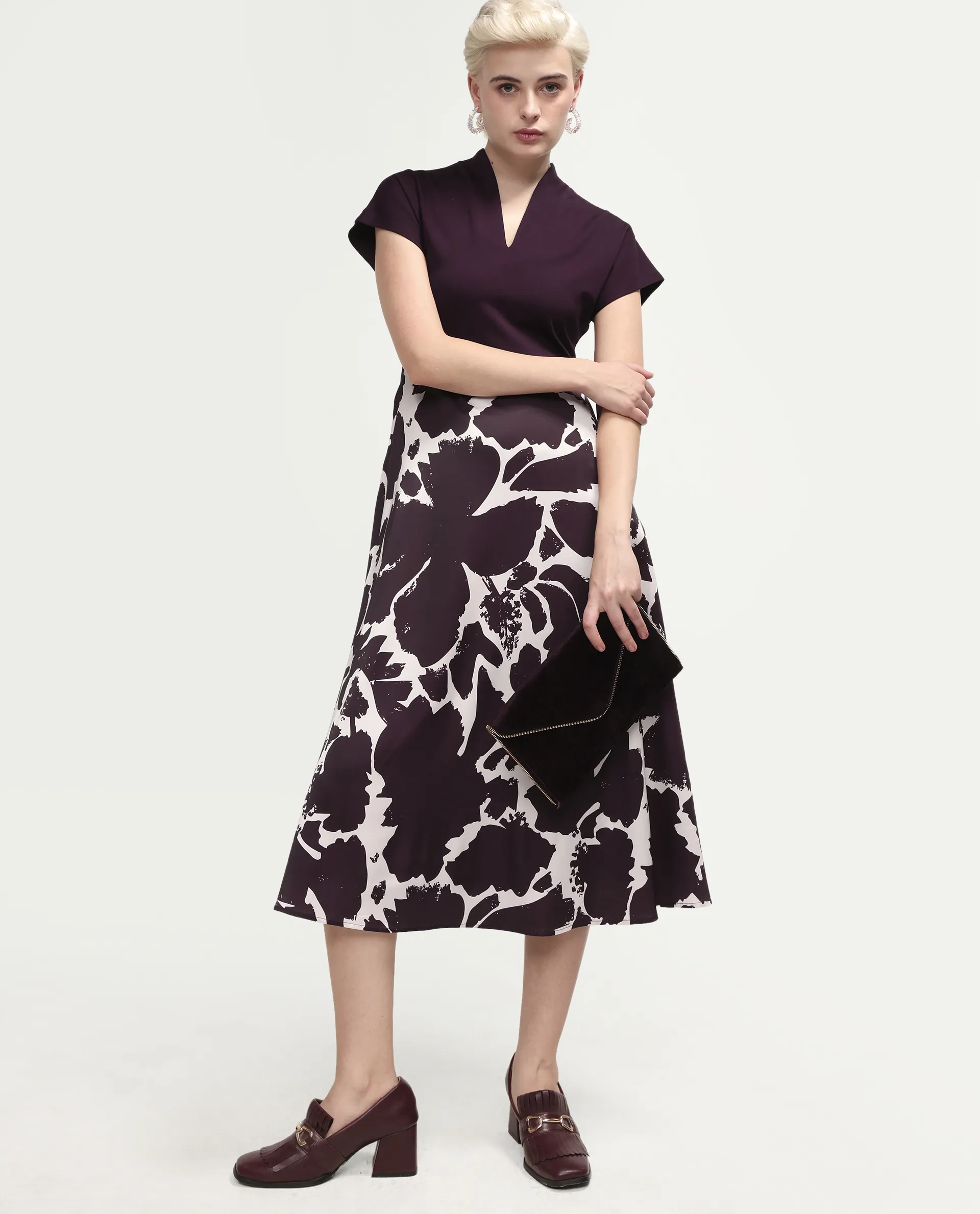Rareism Women's Sopply Maroon Polyester V-Neck A-Line Abstract Print Dress - Image 2