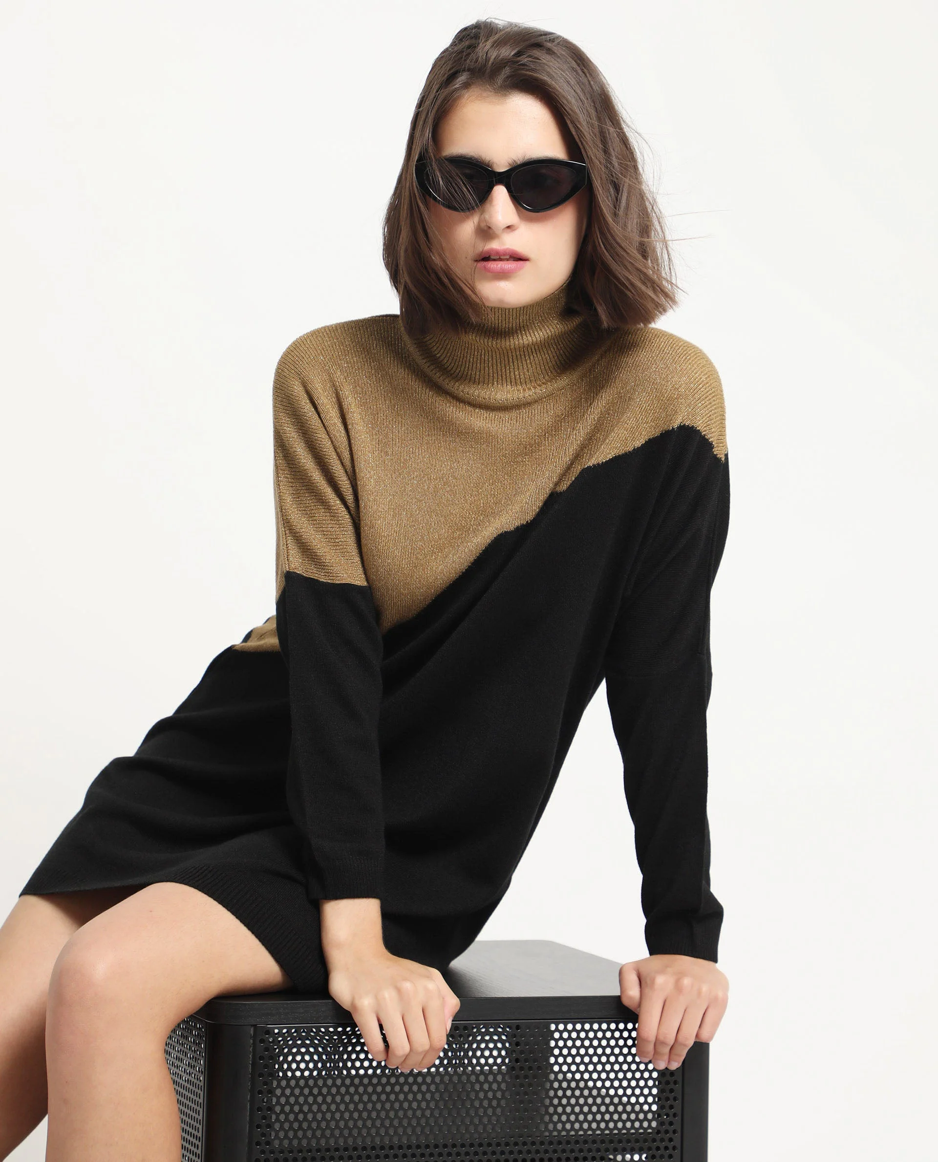 Rareism Women's Spaton 2 Black Acrylic High Neck Color Block Knee Length Regular Fit Sweater - Image 4