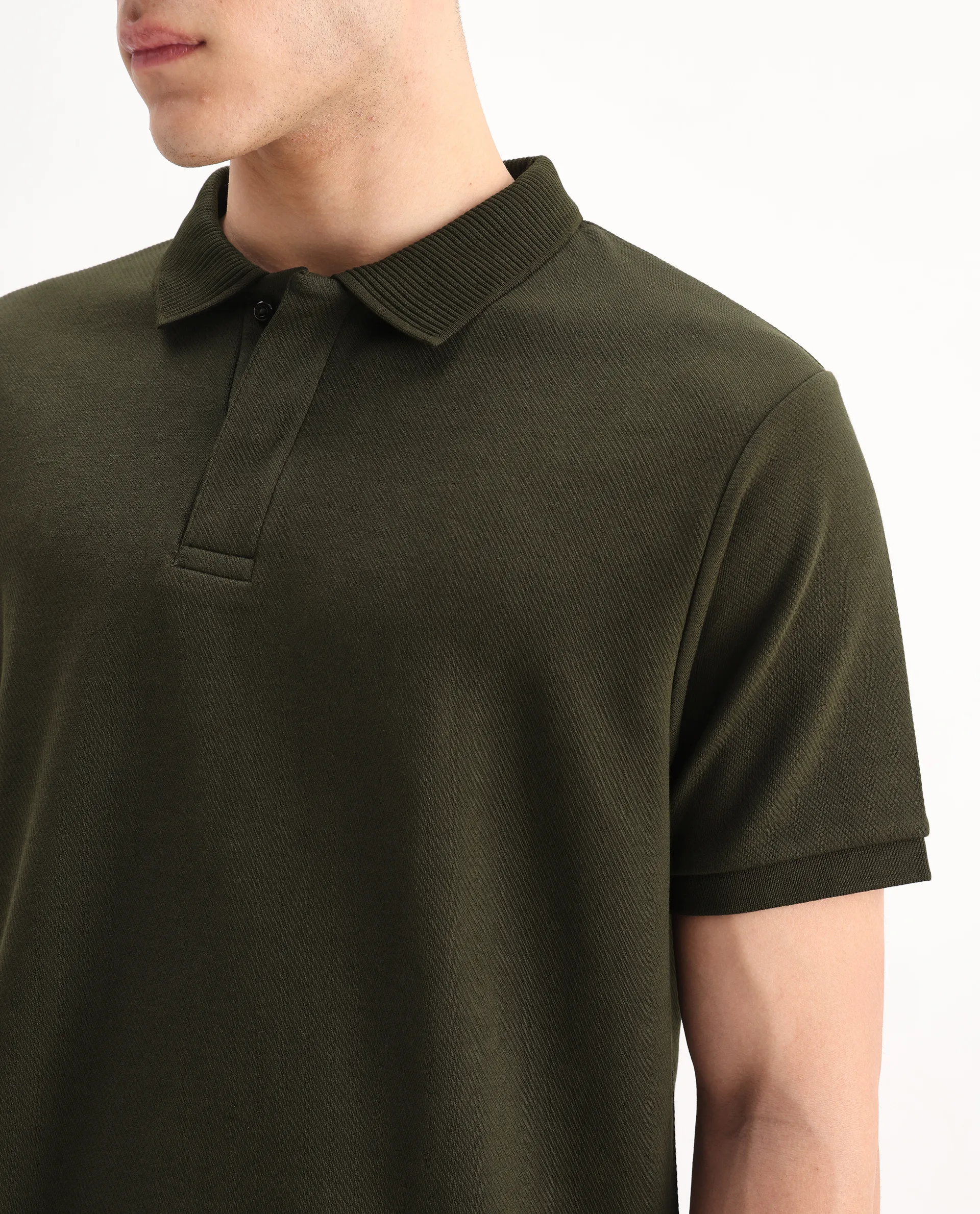 Rare Rabbit Men's Spec Olive Twill Plain Oversized Fit Half Sleeve Polo - Image 4