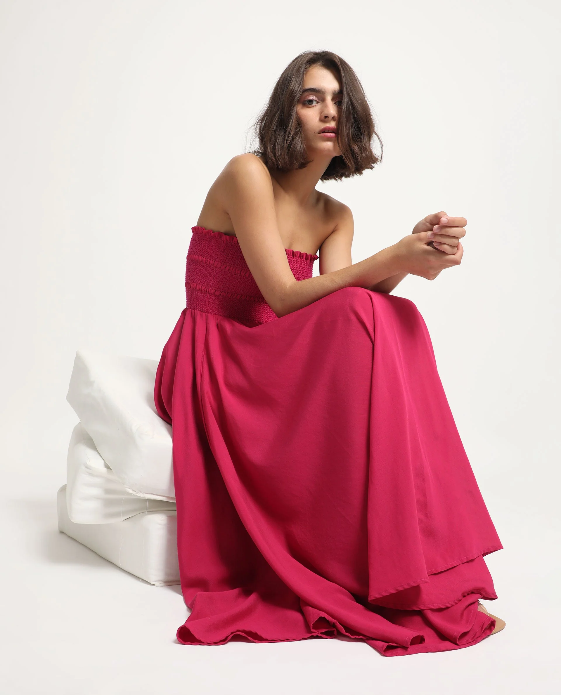 Rareism Women's Sperb Dark Pink Viscose Blend Tube Neck Plain Shoulder Strap Knee Length Fit And Flare Dress - Image 3