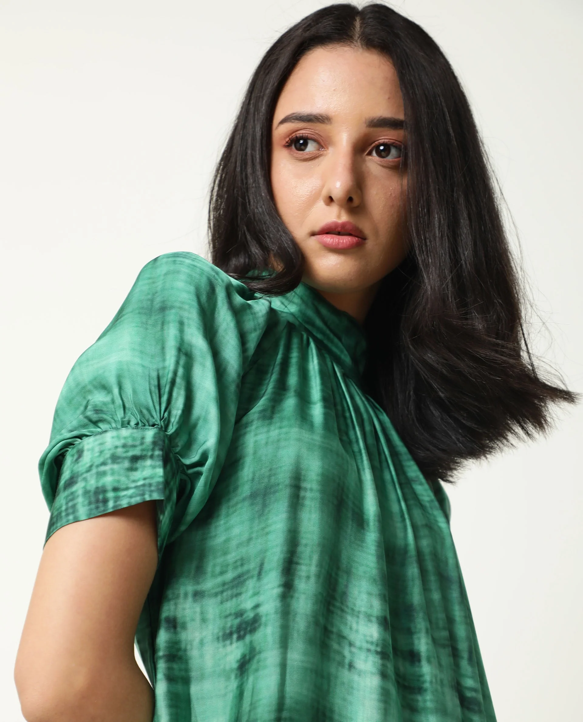 Rareism Women's Split Green Modal Blend High Neck Ombre Puff Sleeves Midi Flared Dress - Image 2