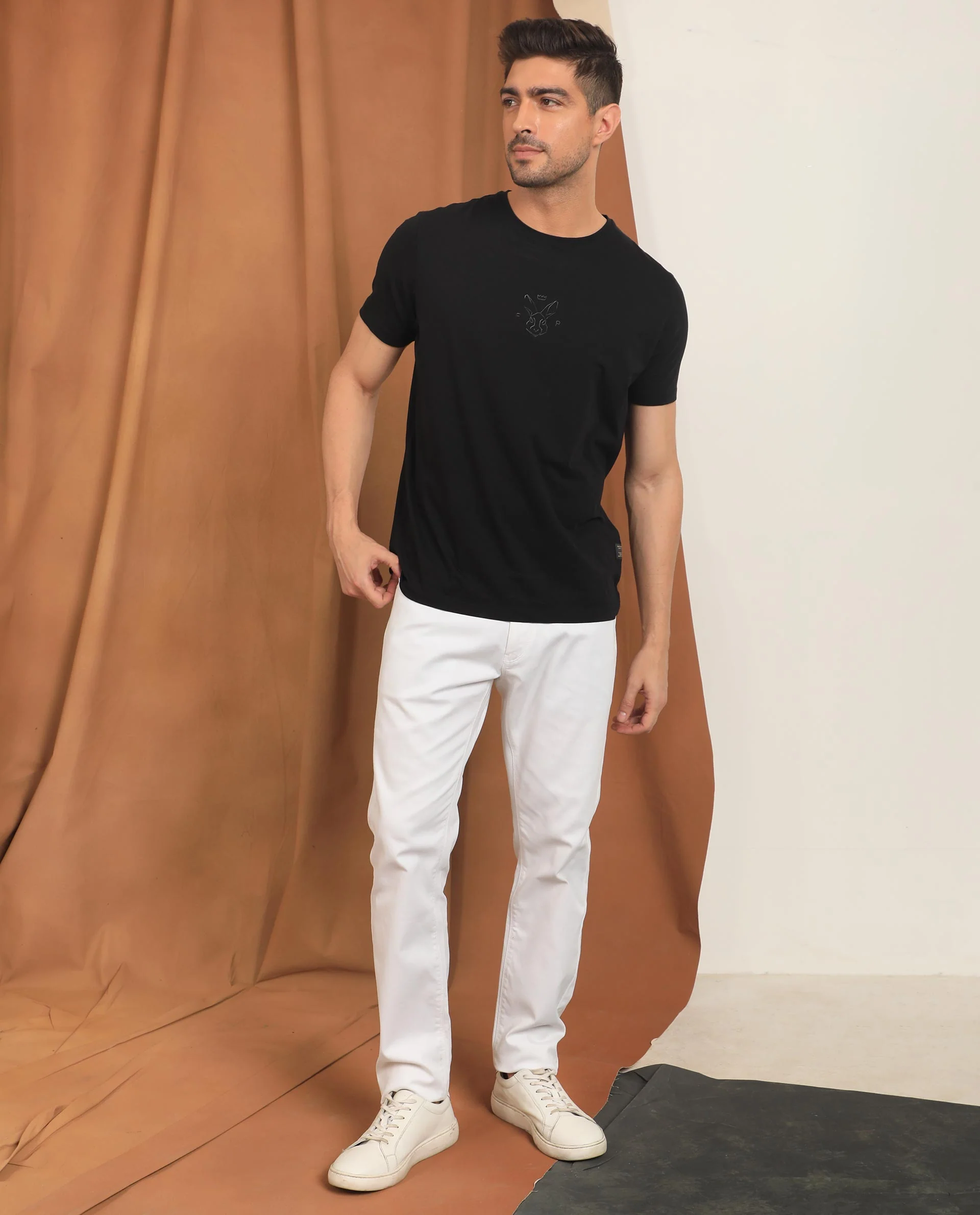 Rare Rabbit Men's Spoke-22 White Cotton Plain Regular Fit Trouser - Image 2