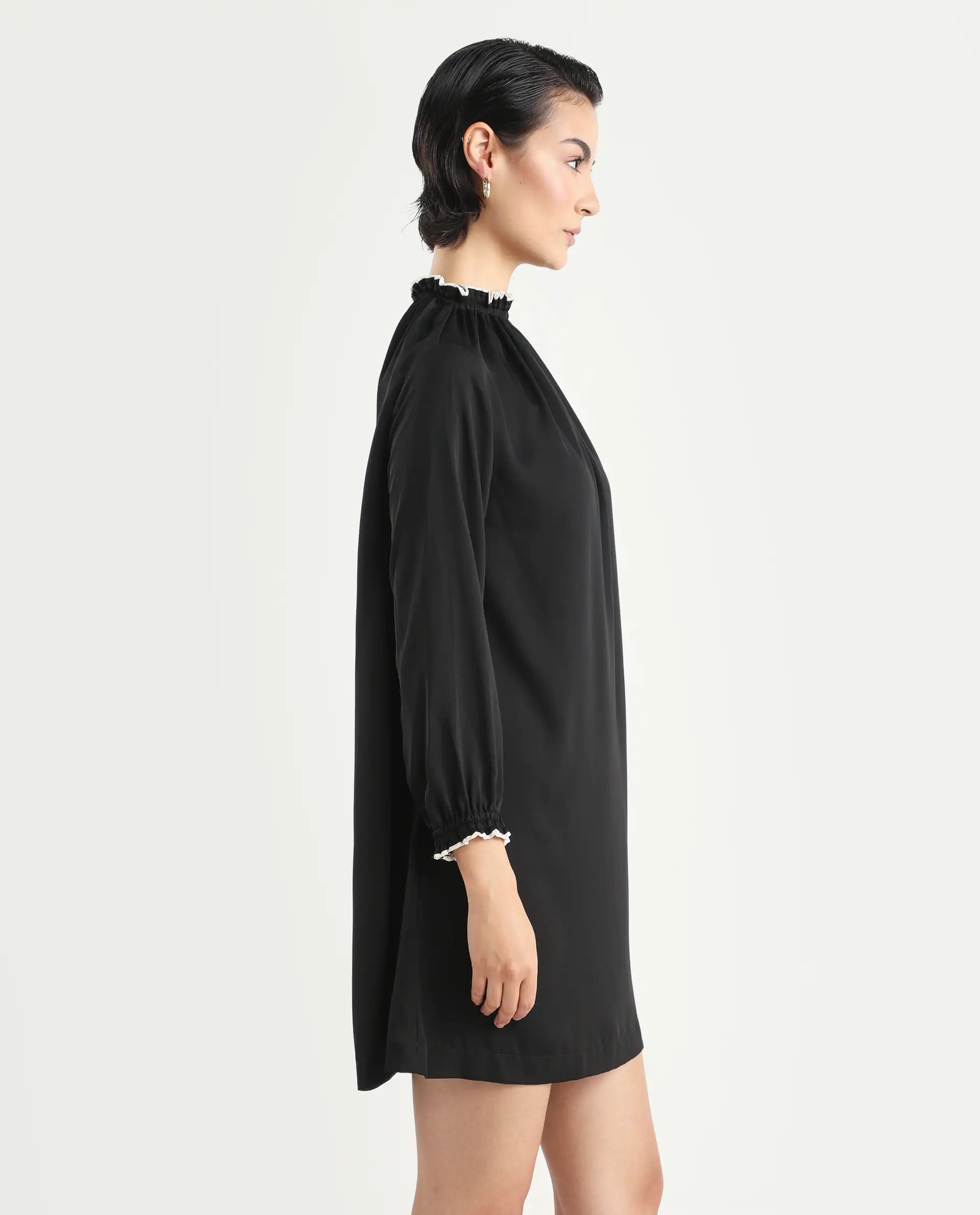 Rareism Women's Spoke Black Polyester Crew Neck Plain Knee Length Relaxed Fit Dress - Image 6