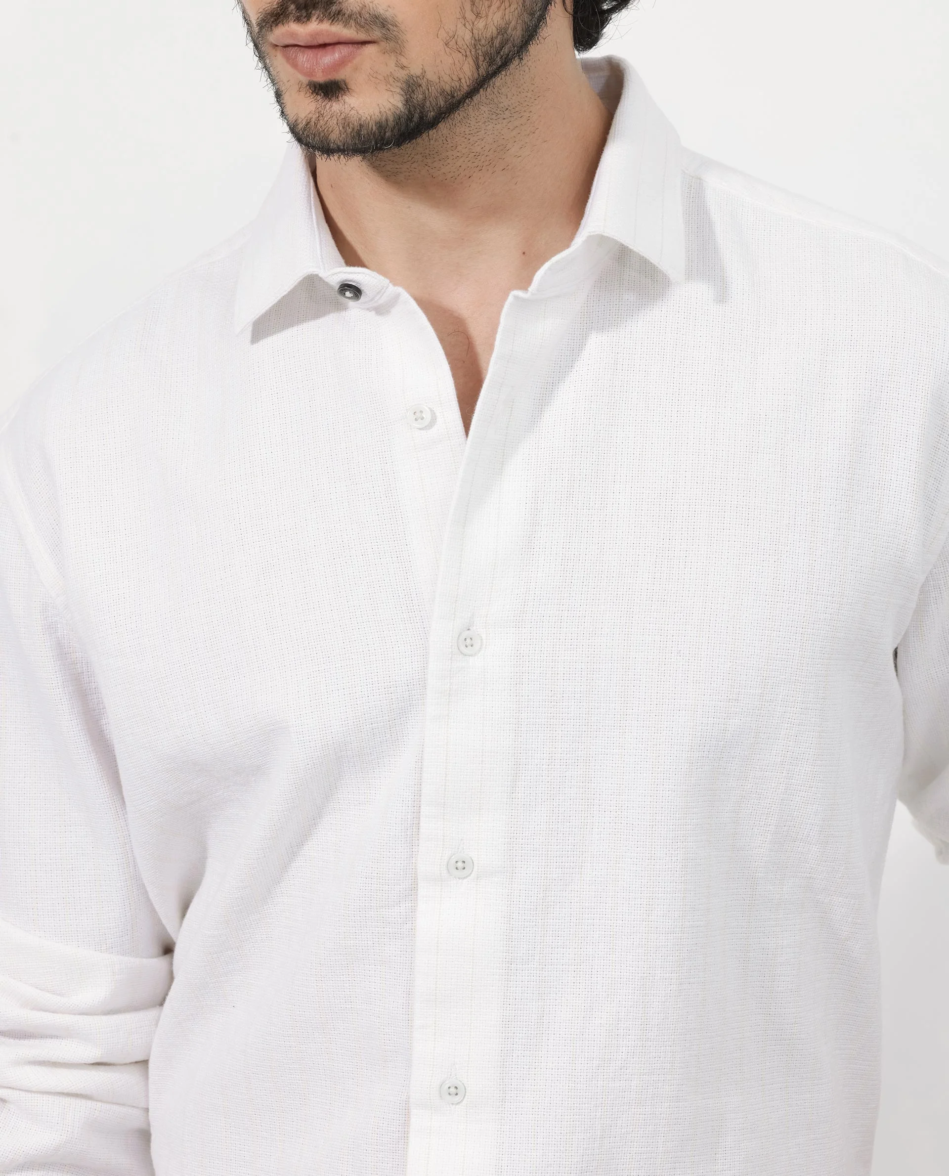 Rare Rabbit Men's Squa Off White Cotton Plain Regular Fit Full Sleeve Collared Shirt - Image 4