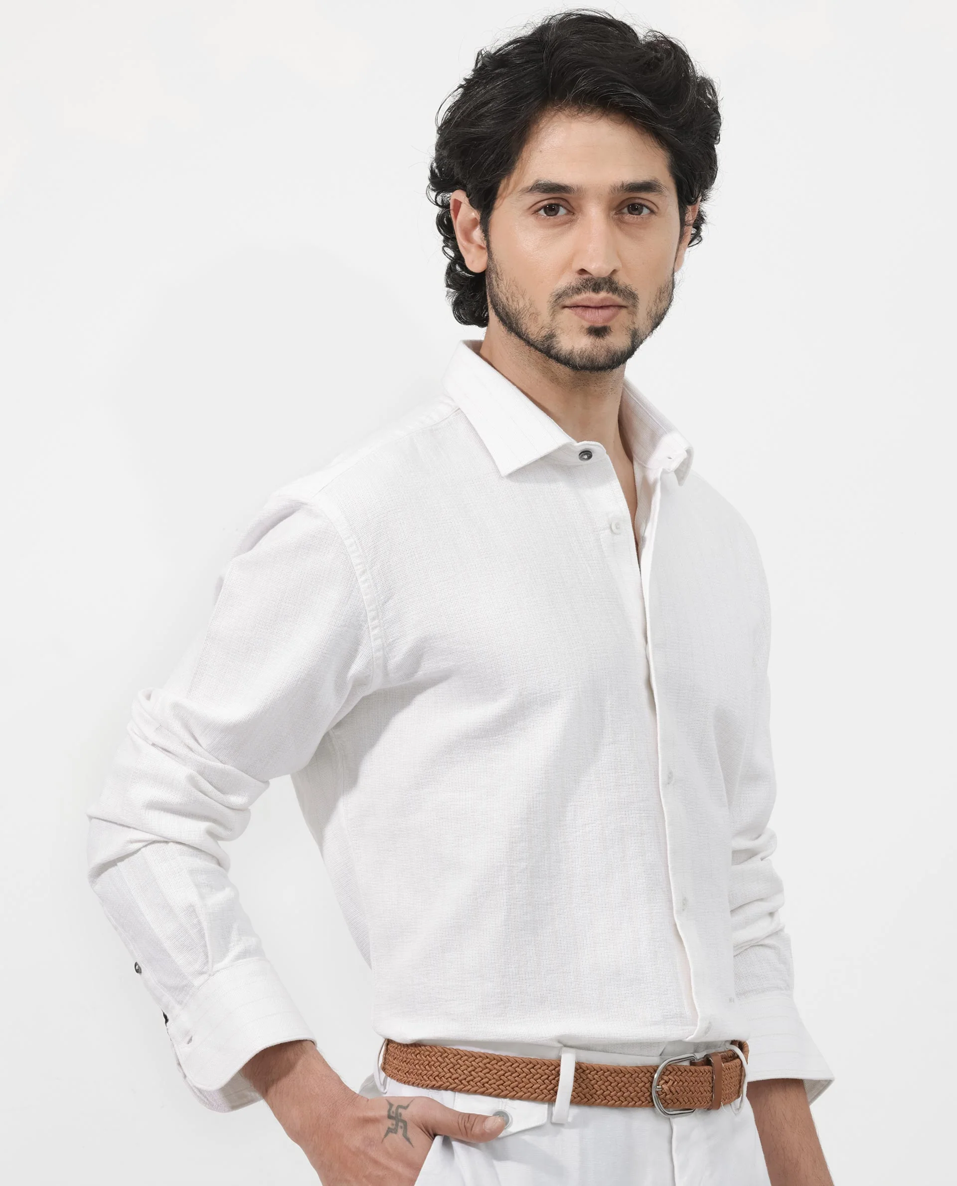 Rare Rabbit Men's Squa Off White Cotton Plain Regular Fit Full Sleeve Collared Shirt - Image 9