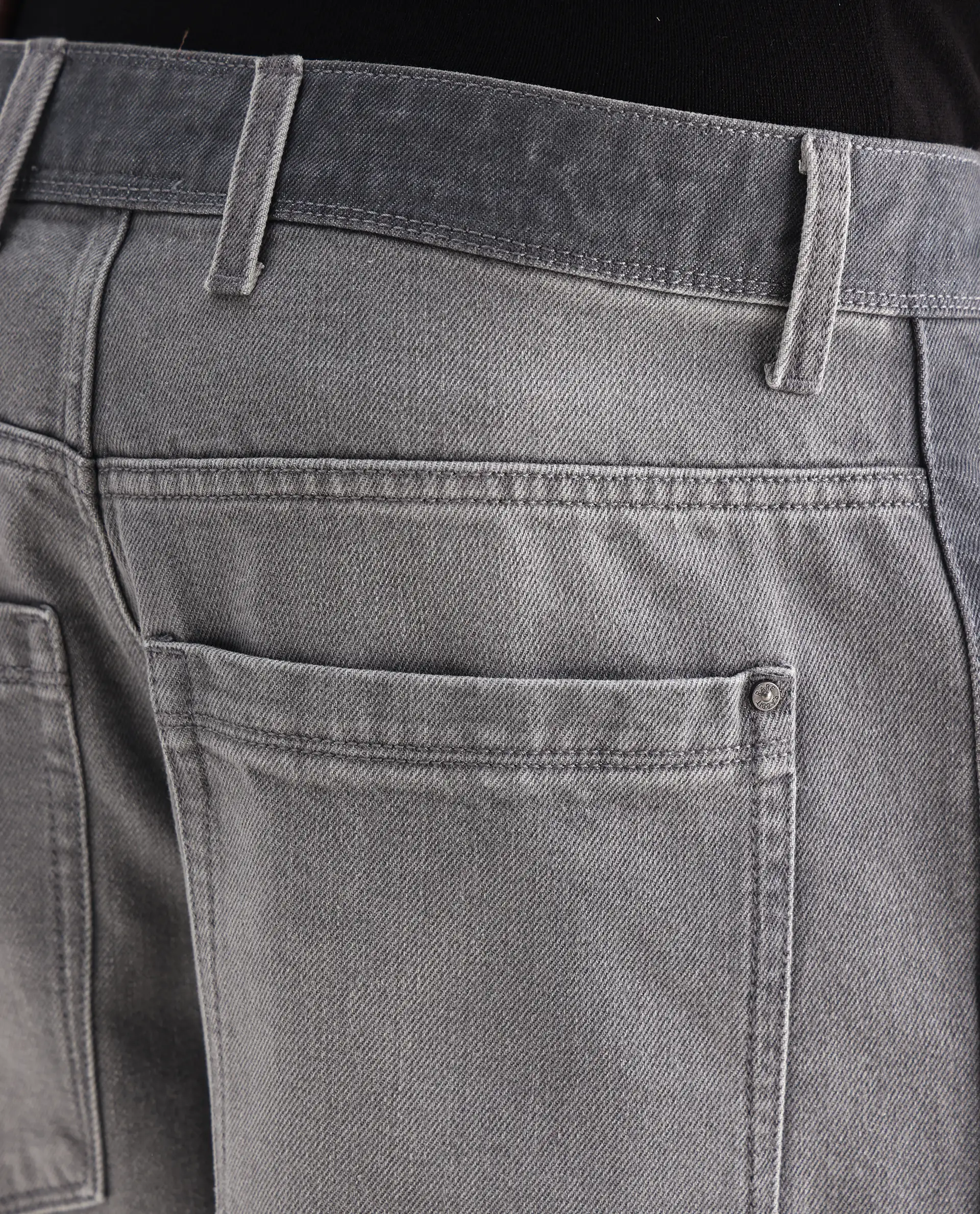 Rare Rabbit Men's Srito Grey Cotton Plain Baggy Fit Jeans - Image 6