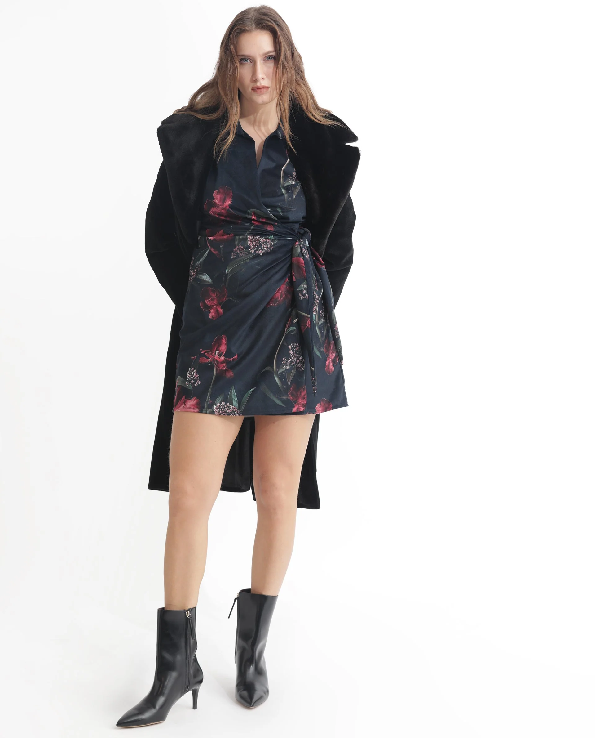 Rareism Women's Starle Black Velvet V-Neck Floral Print Mini Regular Fit Dress - Image 5