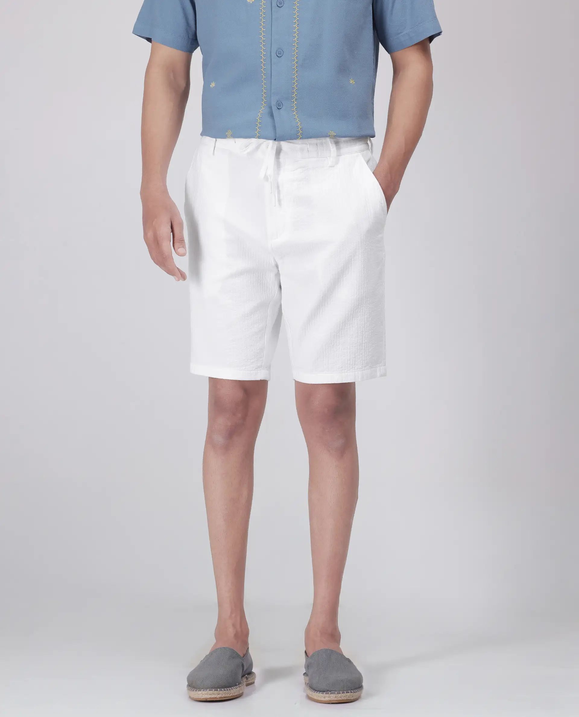 Rare Rabbit Men's Steo White Cotton Blend Plain Relaxed Fit Shorts - Image 2