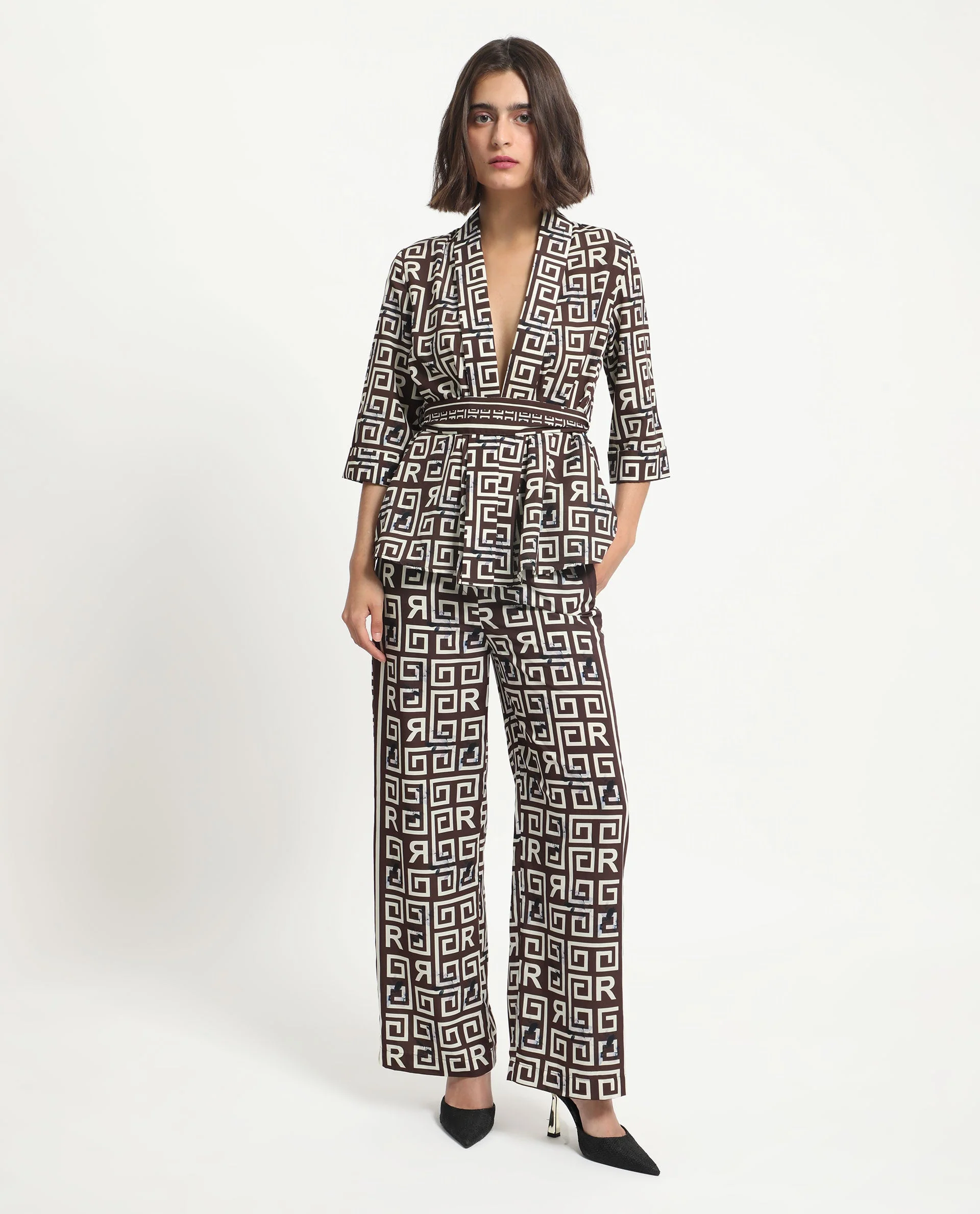 Rareism Women's Stevenson Brown Polyester Collarless Geometric Print Regular Fit Top - Image 3