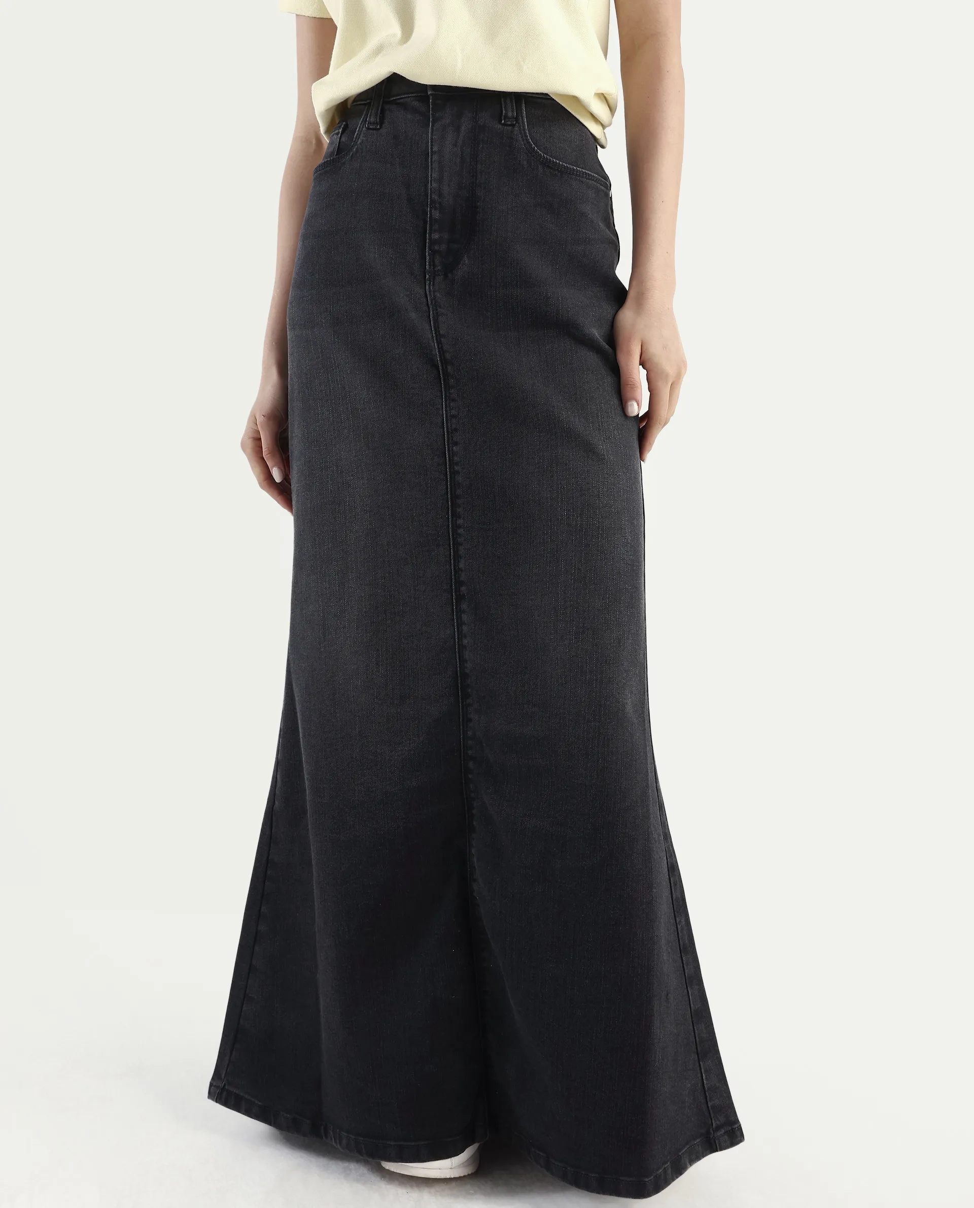 Rareism Women's Stinger Black Cotton Blend Plain Maxi Flared Skirt - Image 2