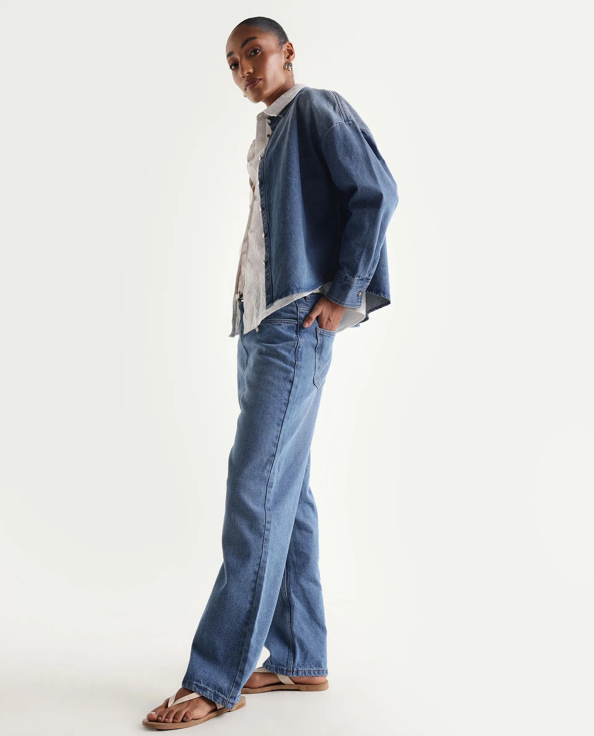Rareism Women's Strade Blue Cotton Straight Fit Plain Jeans - Image 5