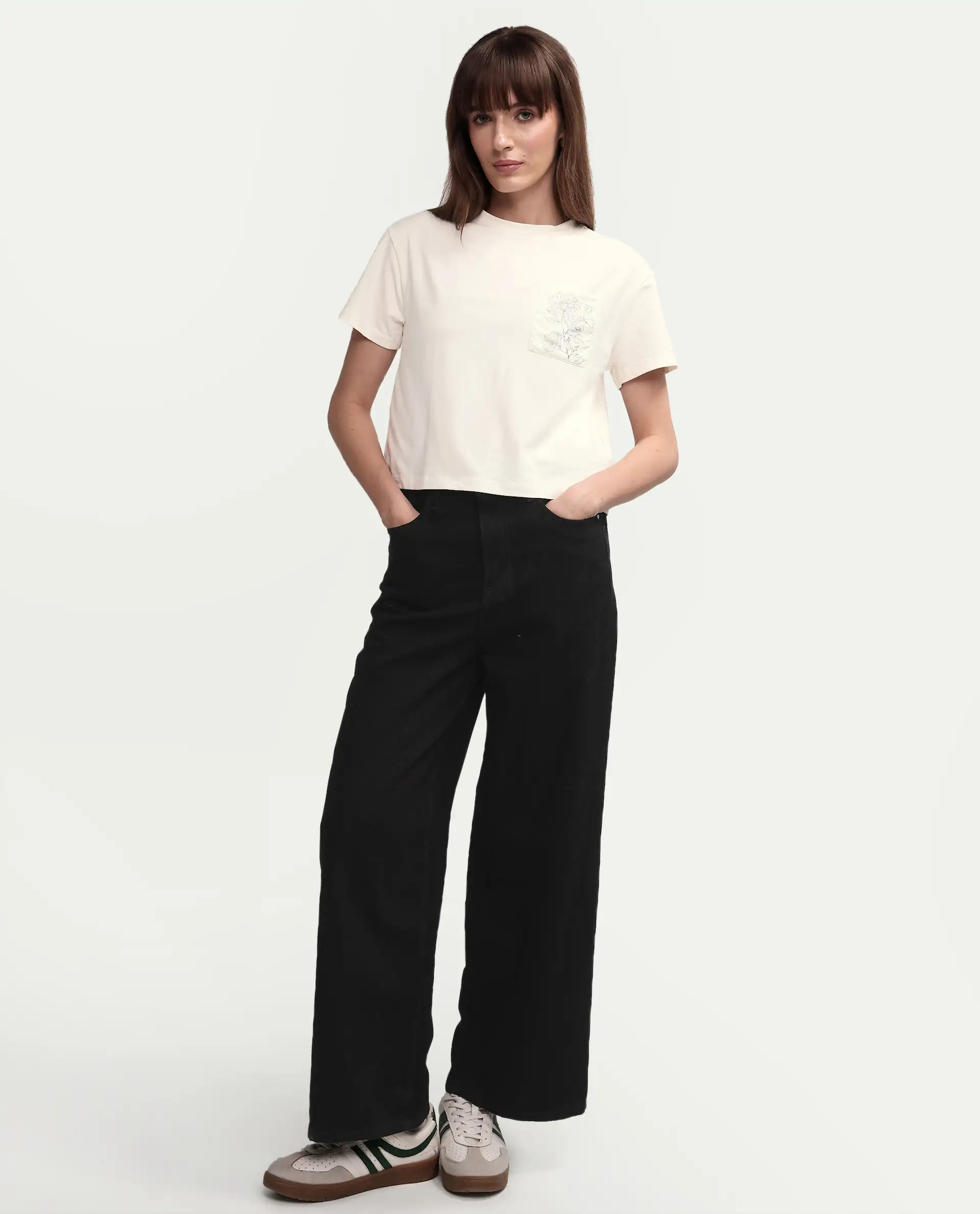 Rareism Women's Strankle Off White Cotton Blend Crew Neck Graphic Print Crop Regular Fit T-Shirt - Image 3