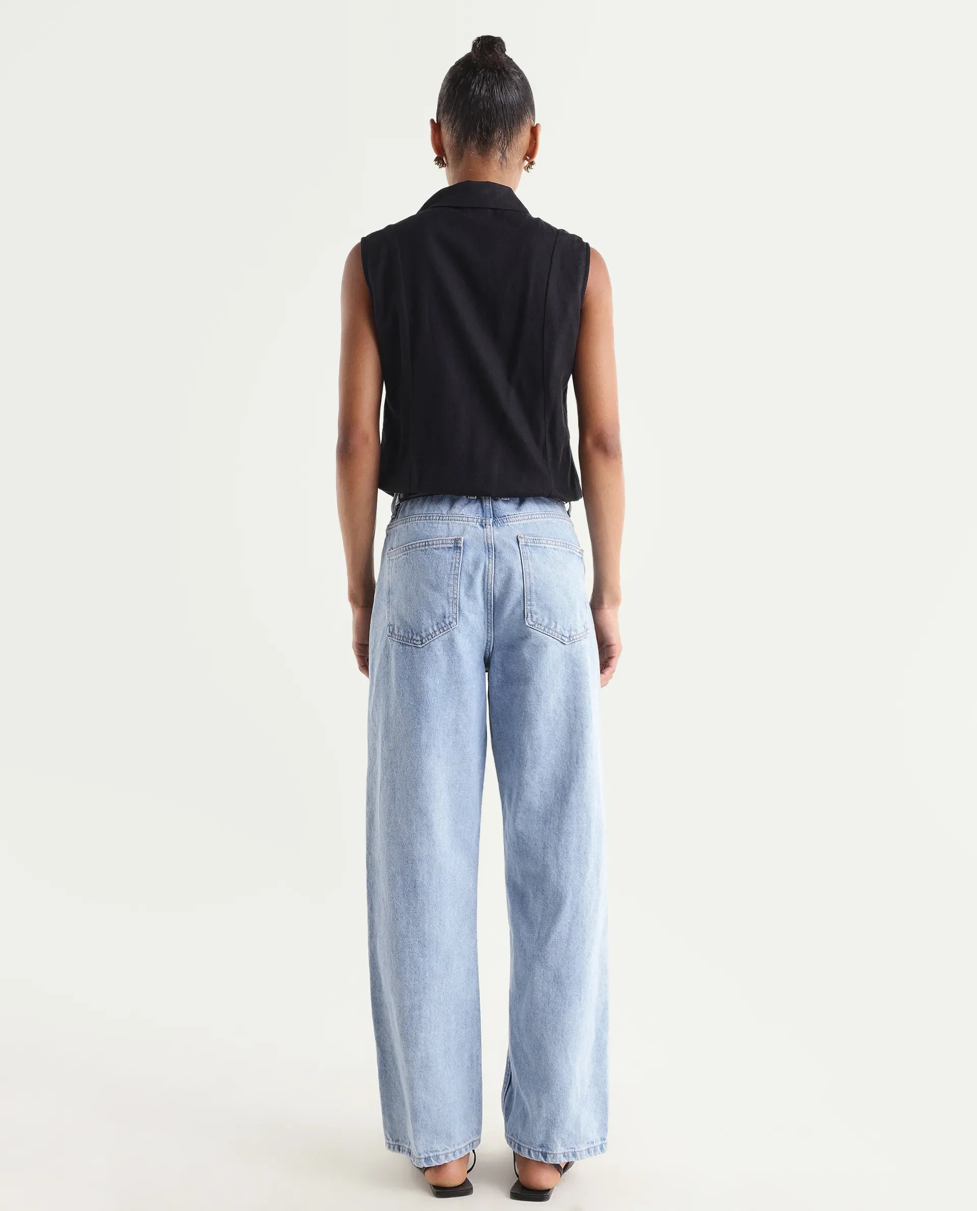 Rareism Women's Strefin Light Blue Cotton Straight Fit Plain Jeans - Image 6