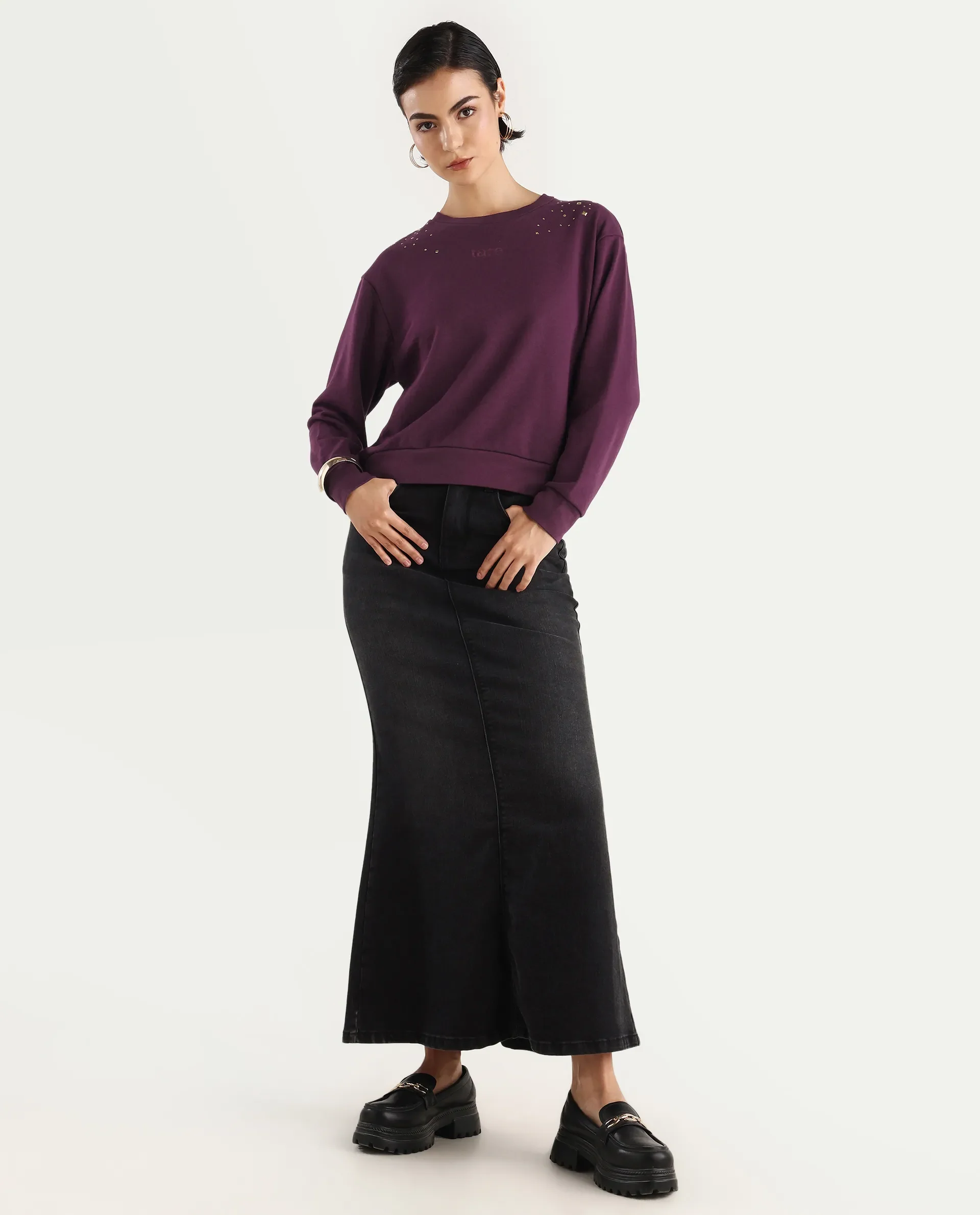 Rareism Women's Studo Dark Purple Cotton Blend Crew Neck Plain Relaxed Fit Sweatshirt - Image 2