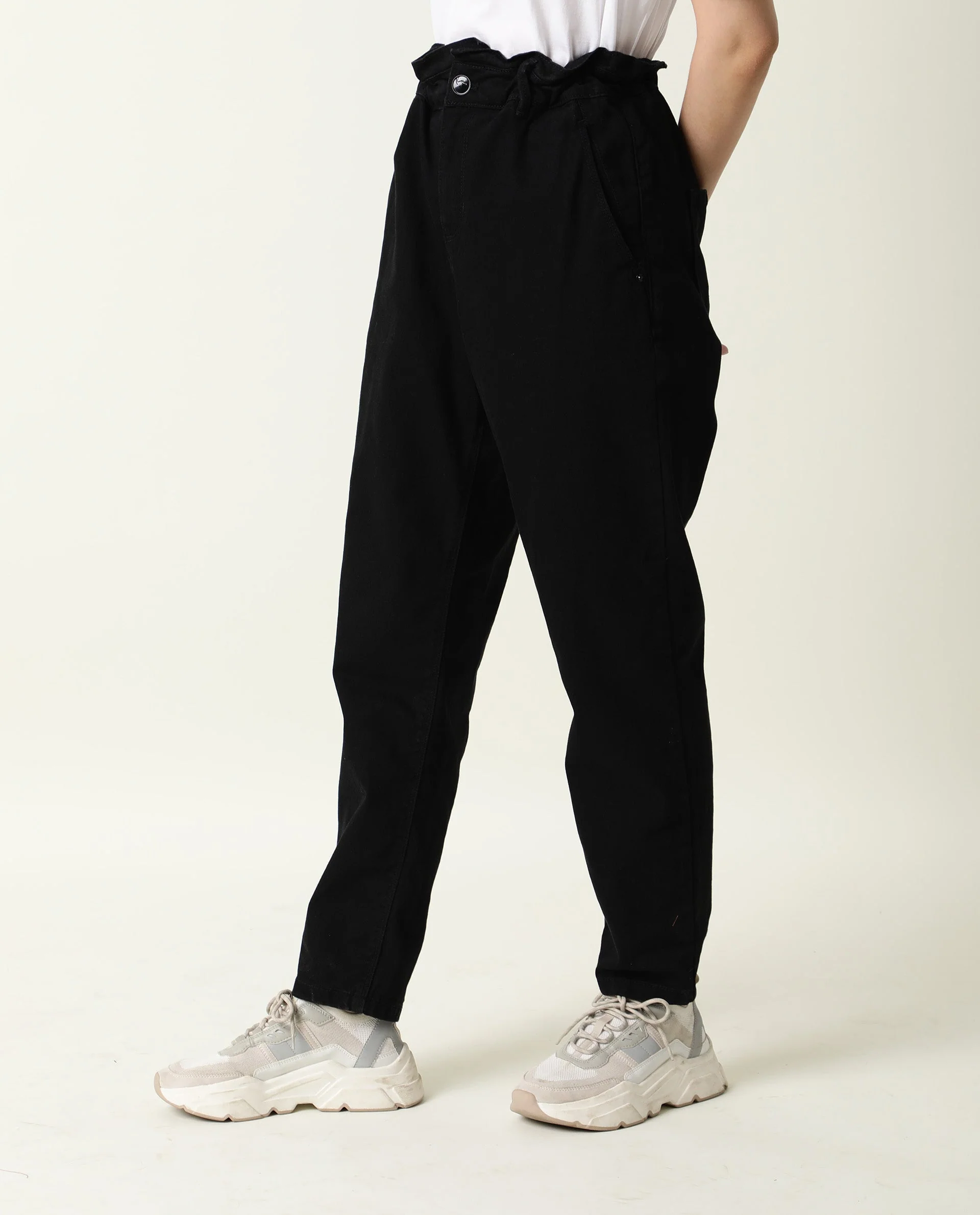 Rareism Women's Sunset Black Cotton Blend Plain Ankle Length Tailored Jeans - Image 5