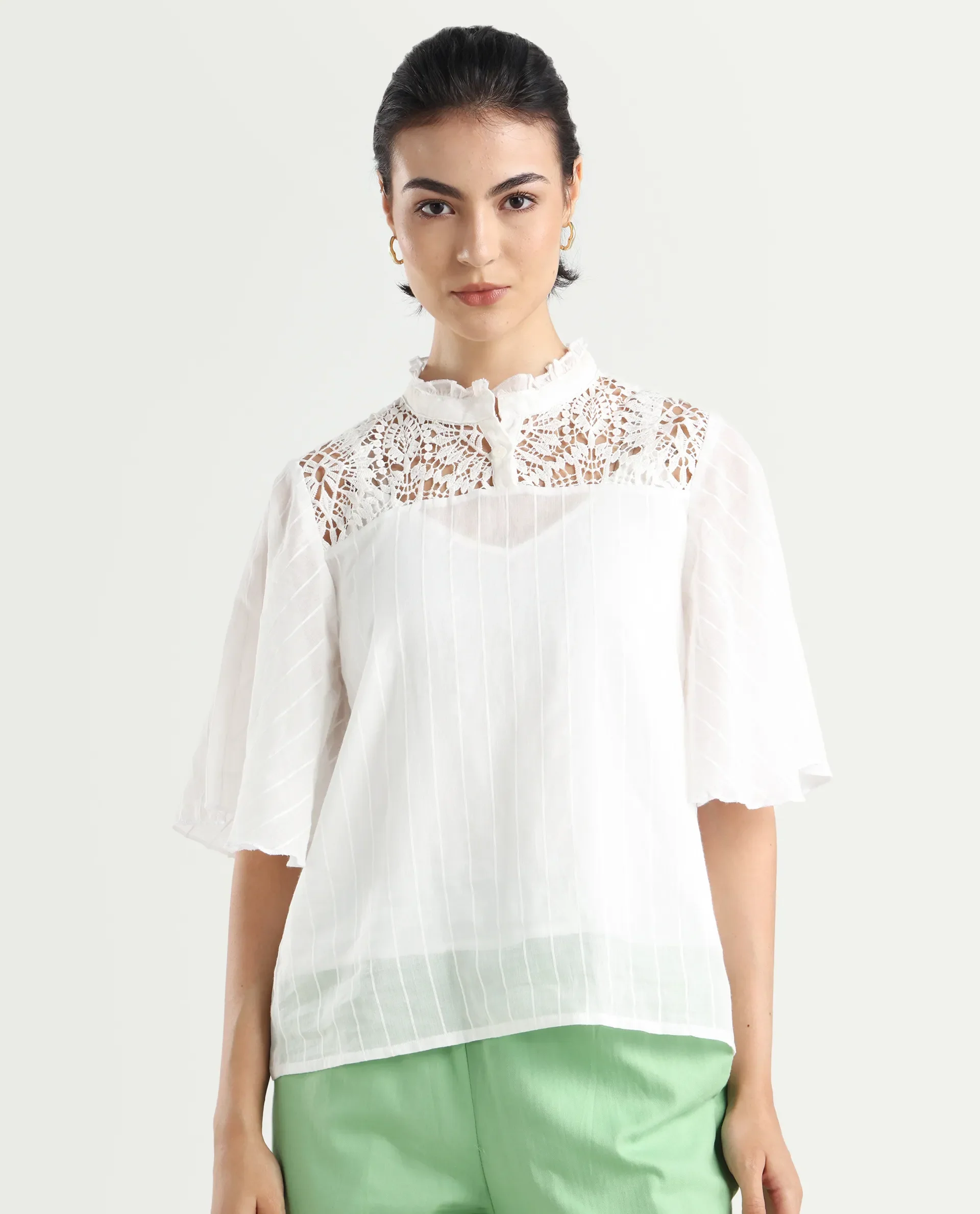 Rareism Women's Sura Off White Cotton Sweetheart Neck Plain Bell Sleeve Regular Fit Top - Image 3