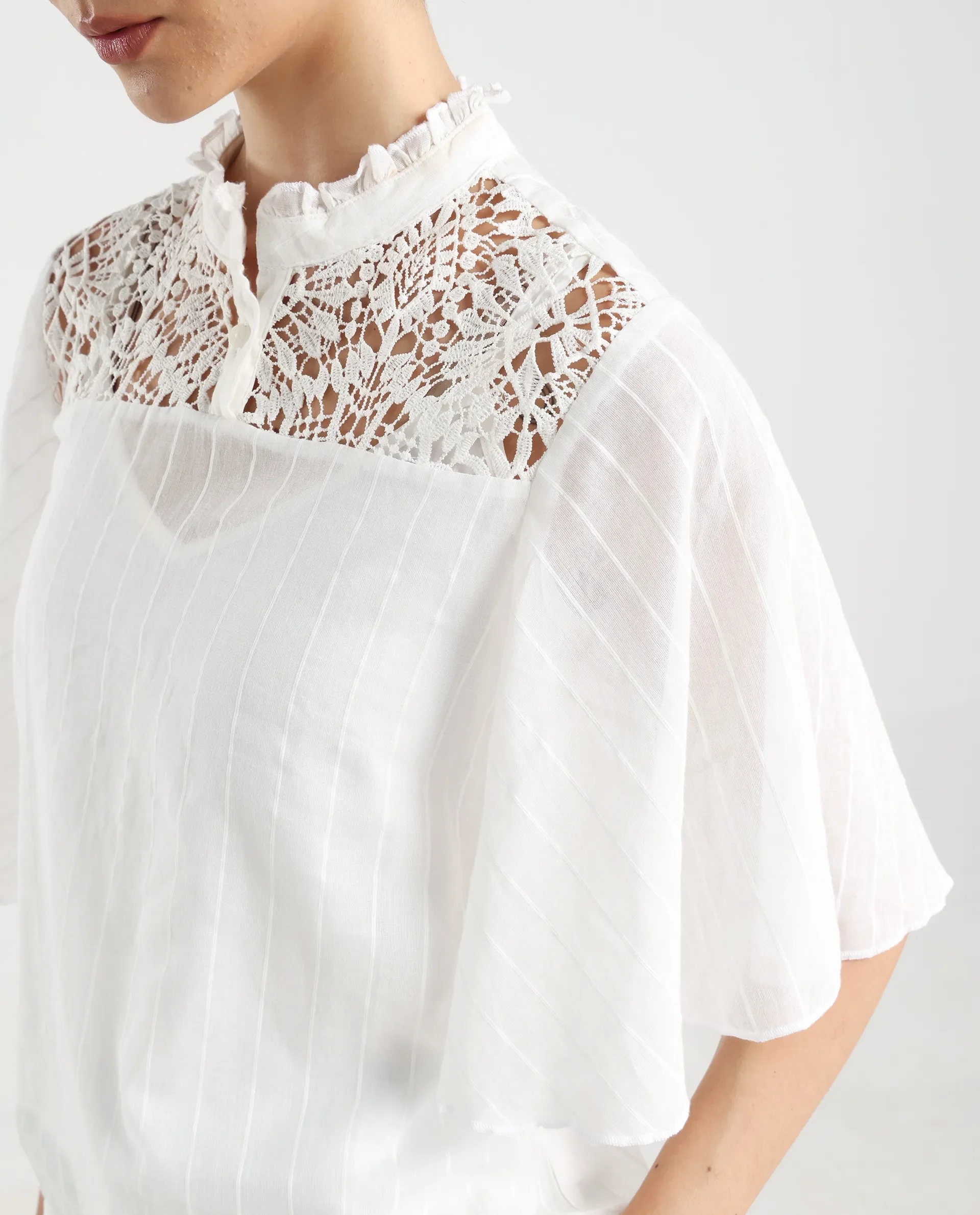 Rareism Women's Sura Off White Cotton Sweetheart Neck Plain Bell Sleeve Regular Fit Top - Image 4